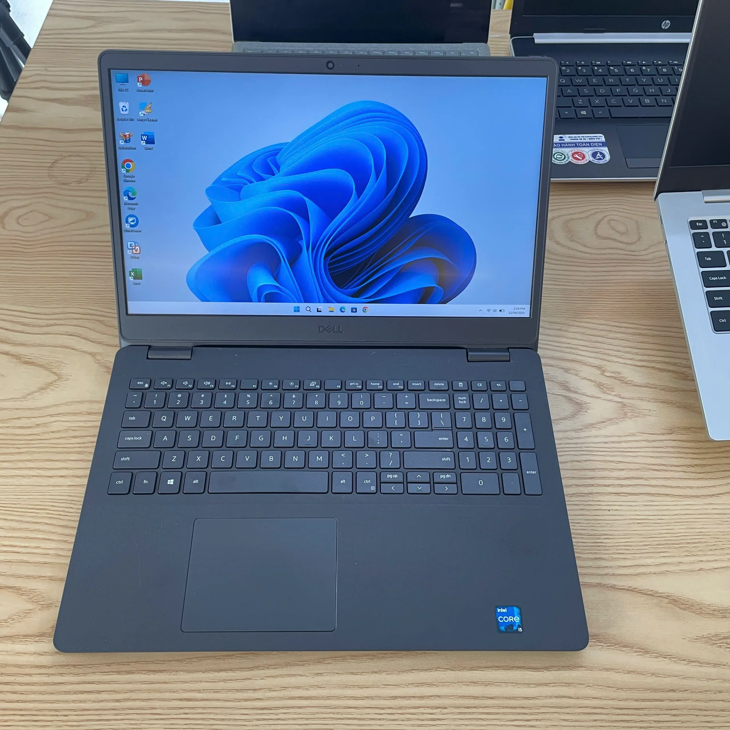 Dell Inspiron 3501 Core i5-1135G7/ Ram 8GB/ SSD 256GB/ Màn hình 15.6" Full HD