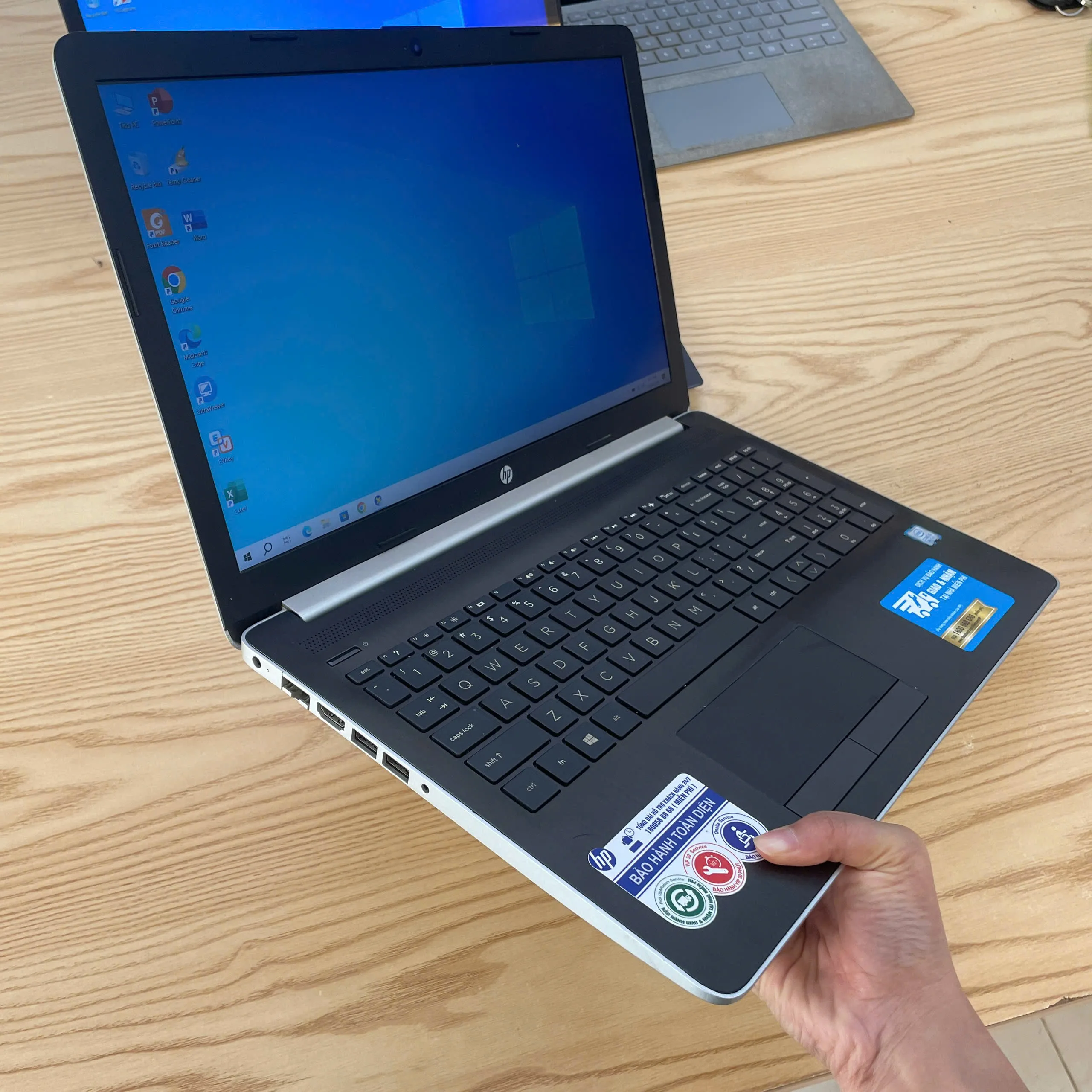 HP Laptop 15-da0xxx Core i5-8250U/ Ram 8GB/ SSD 128GB/ 15.6" Full HD