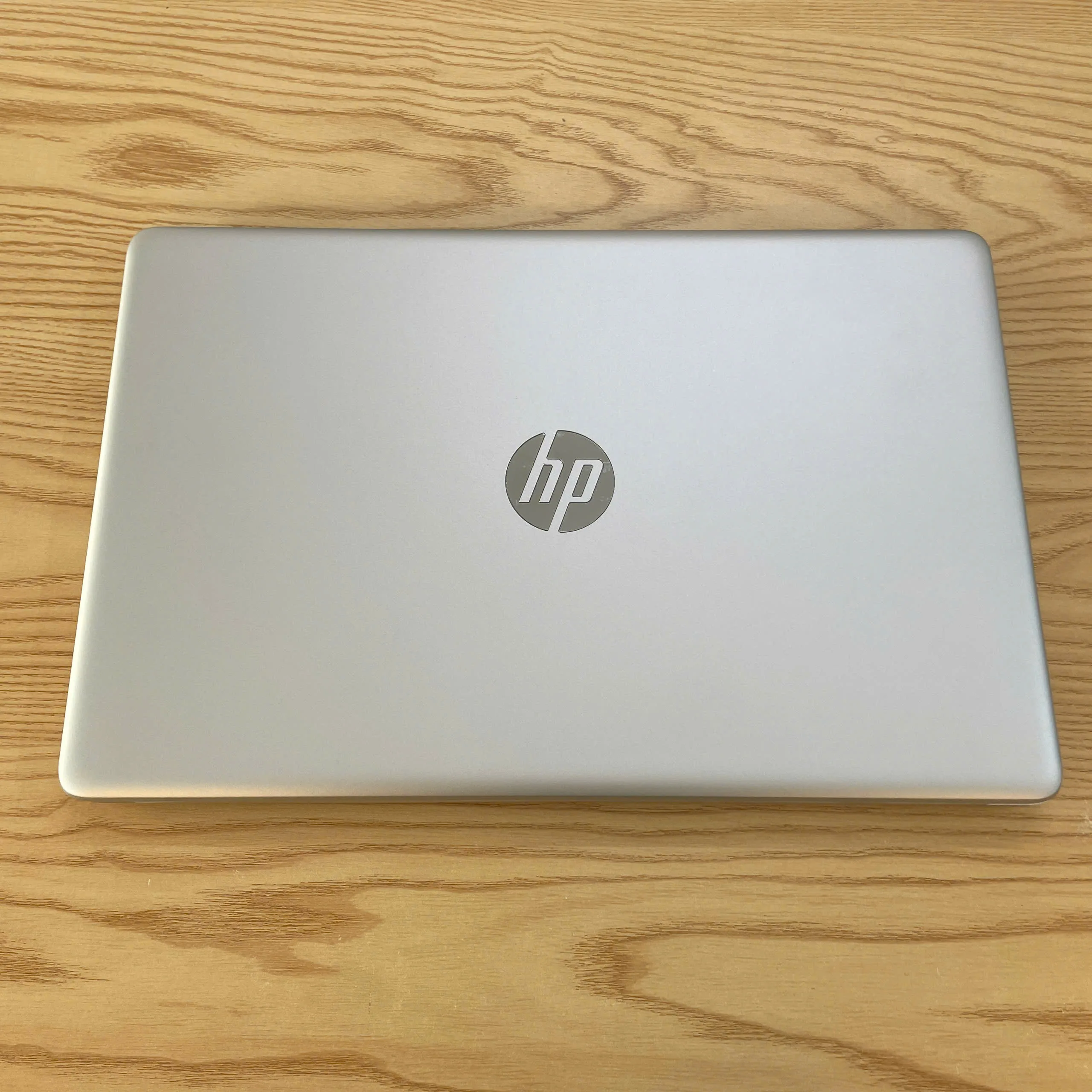 HP Laptop 15-da0xxx Core i5-8250U/ Ram 8GB/ SSD 128GB/ 15.6" Full HD
