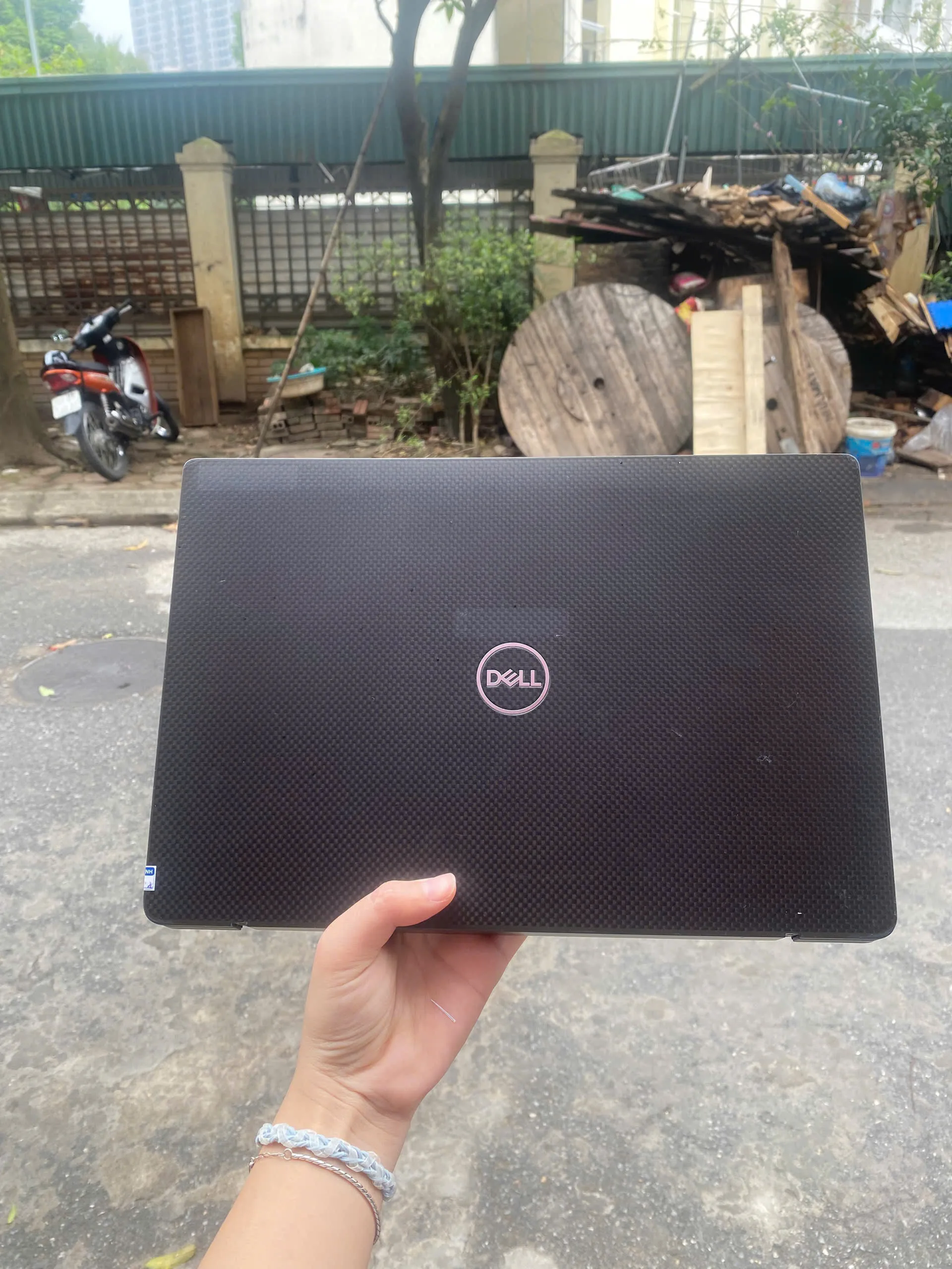 Dell Latitude 7300 Core i5-8265u/Ram 8GB/SSD 256GB/13.3"HD