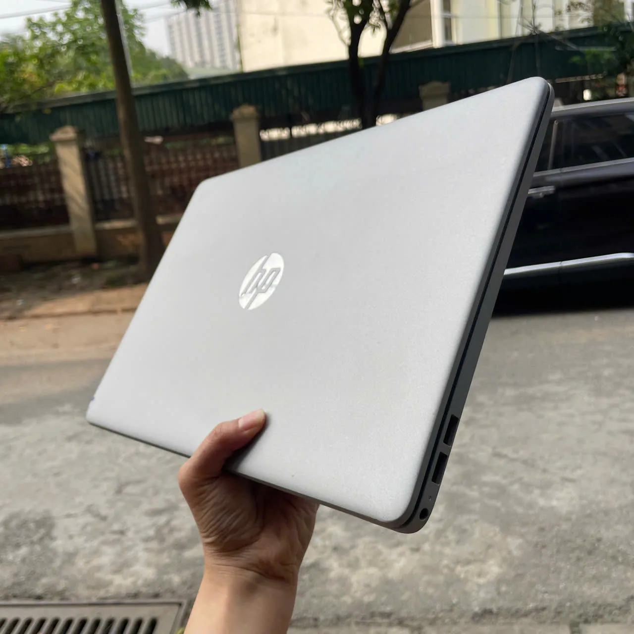 HP 15-DY Core I5-1135G7/Ram 8GB/SSD 256GB/màn hình 15.6"