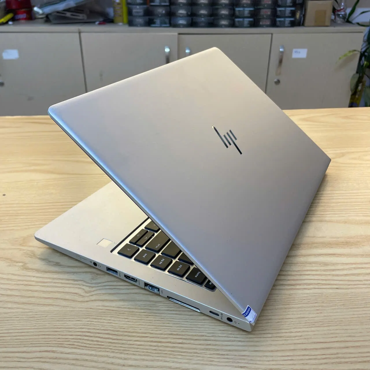 HP MT44 Ryzen 3 Pro 2300u/ Ram 8GB/ SSD 256GB/ Màn hình 14.0"