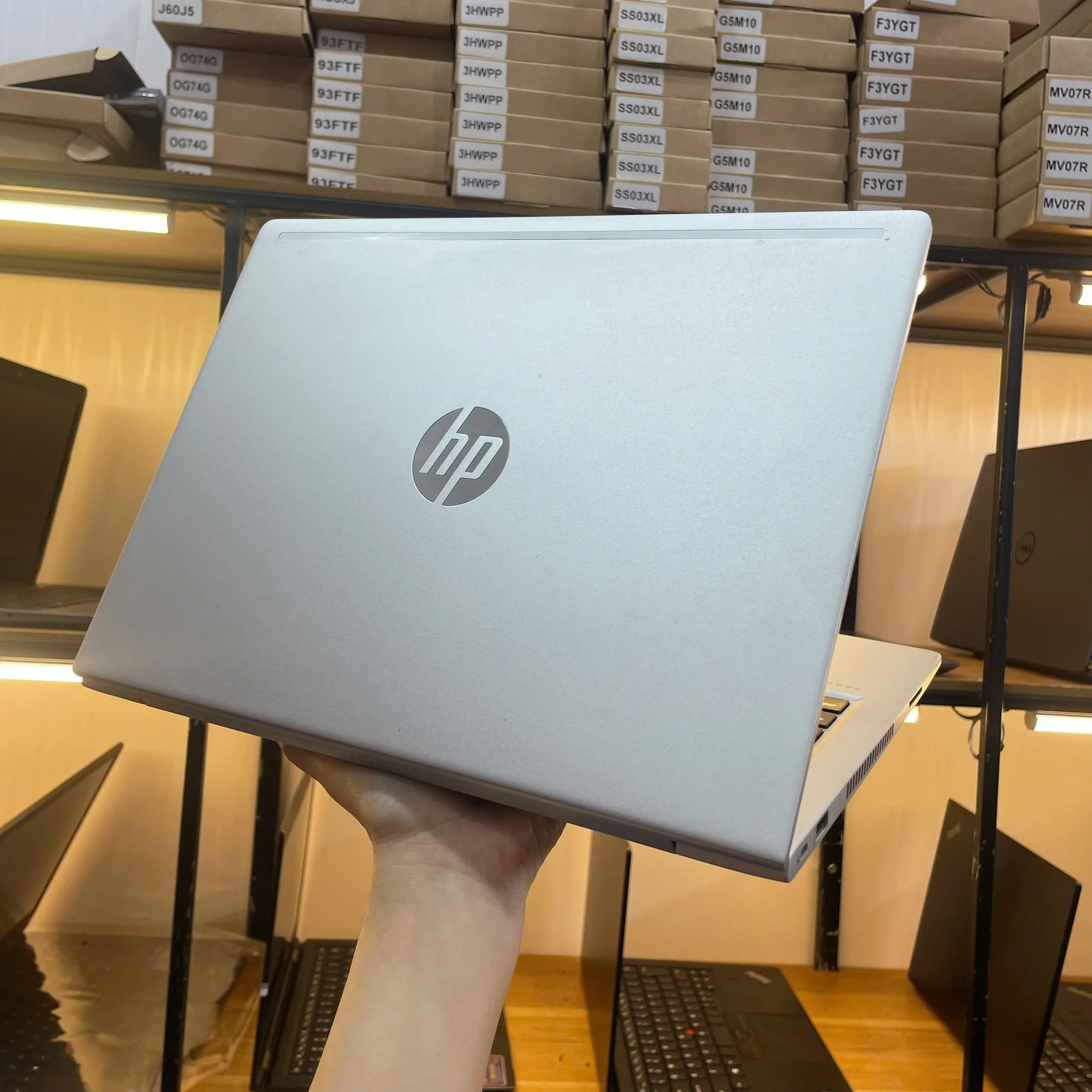 HP 430G6 core i3-8145u/Ram 4GB/SSD 128GB/màn 13.3 inch