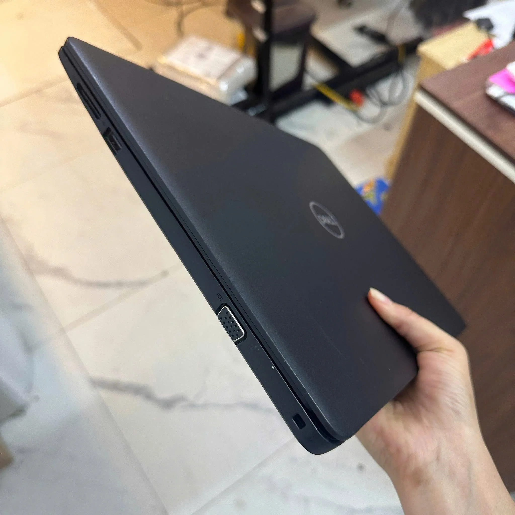 Dell Latitude E3490 Core i5-8250U/ Ram 8GB/ SSD 240Gb/ Màn hình 14.0" HD