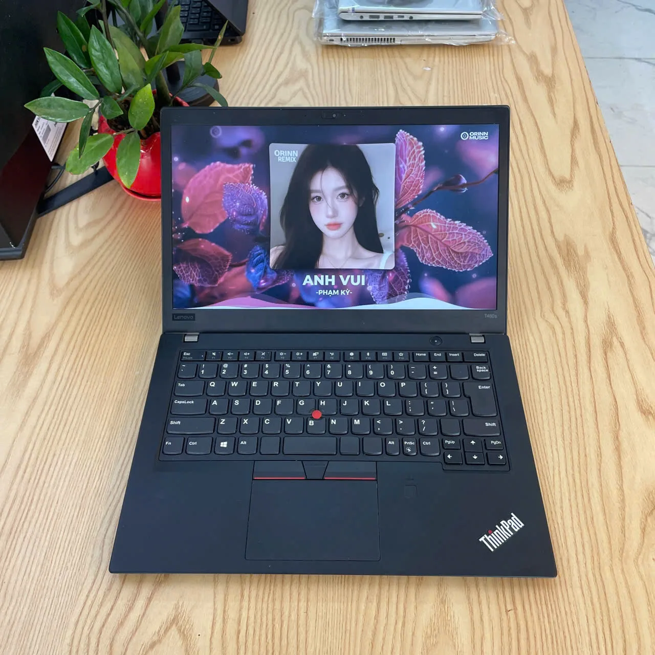 Lenovo Thinkpad T480s Core i5-8250u, Ram 8GB, SSD 256GB, màn 14.0" FHD IPS