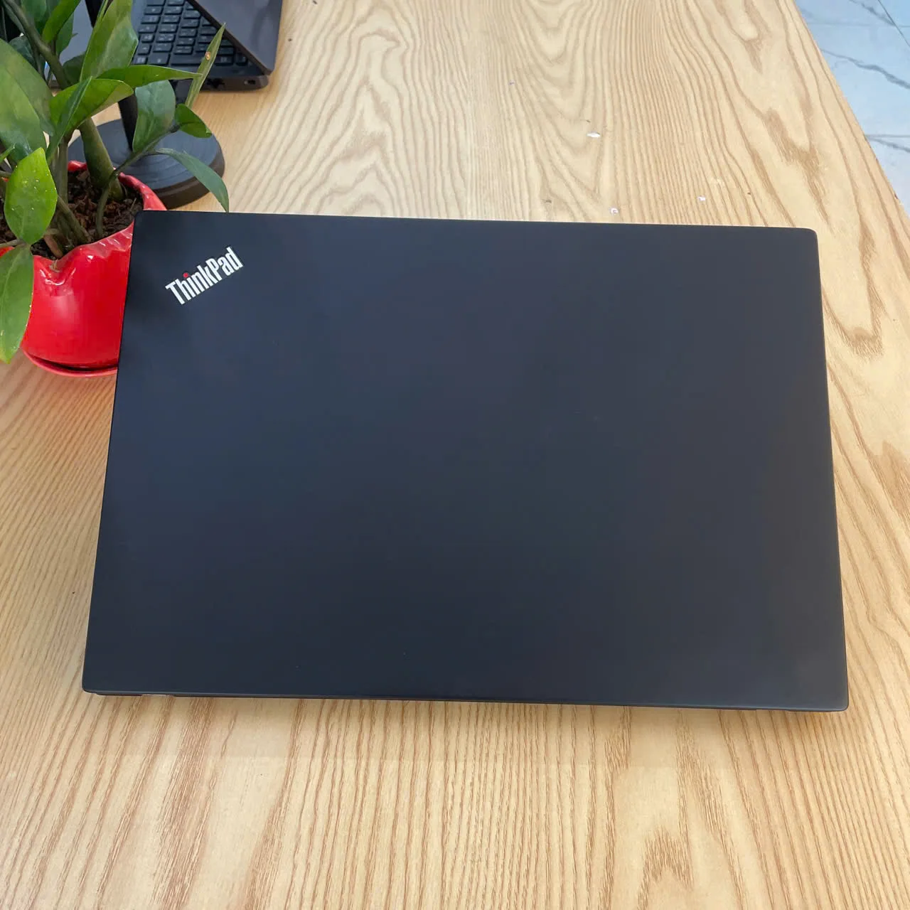 Lenovo Thinkpad T480s Core i5-8250u, Ram 8GB, SSD 256GB, màn 14.0" FHD IPS