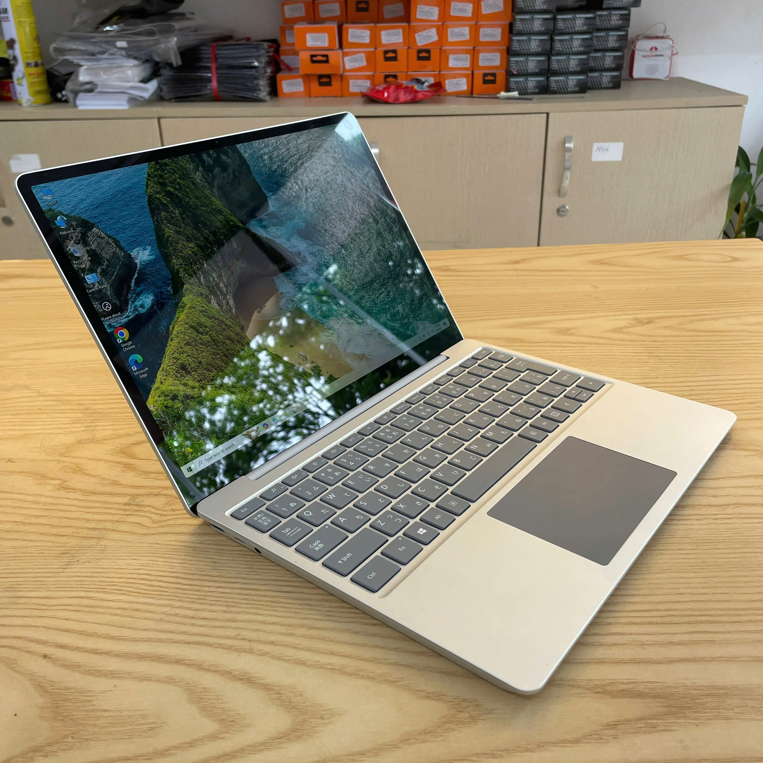 Surface Laptop Go core i5-1035G1/Ram 8GB/SSD 256GB/12,3"touch