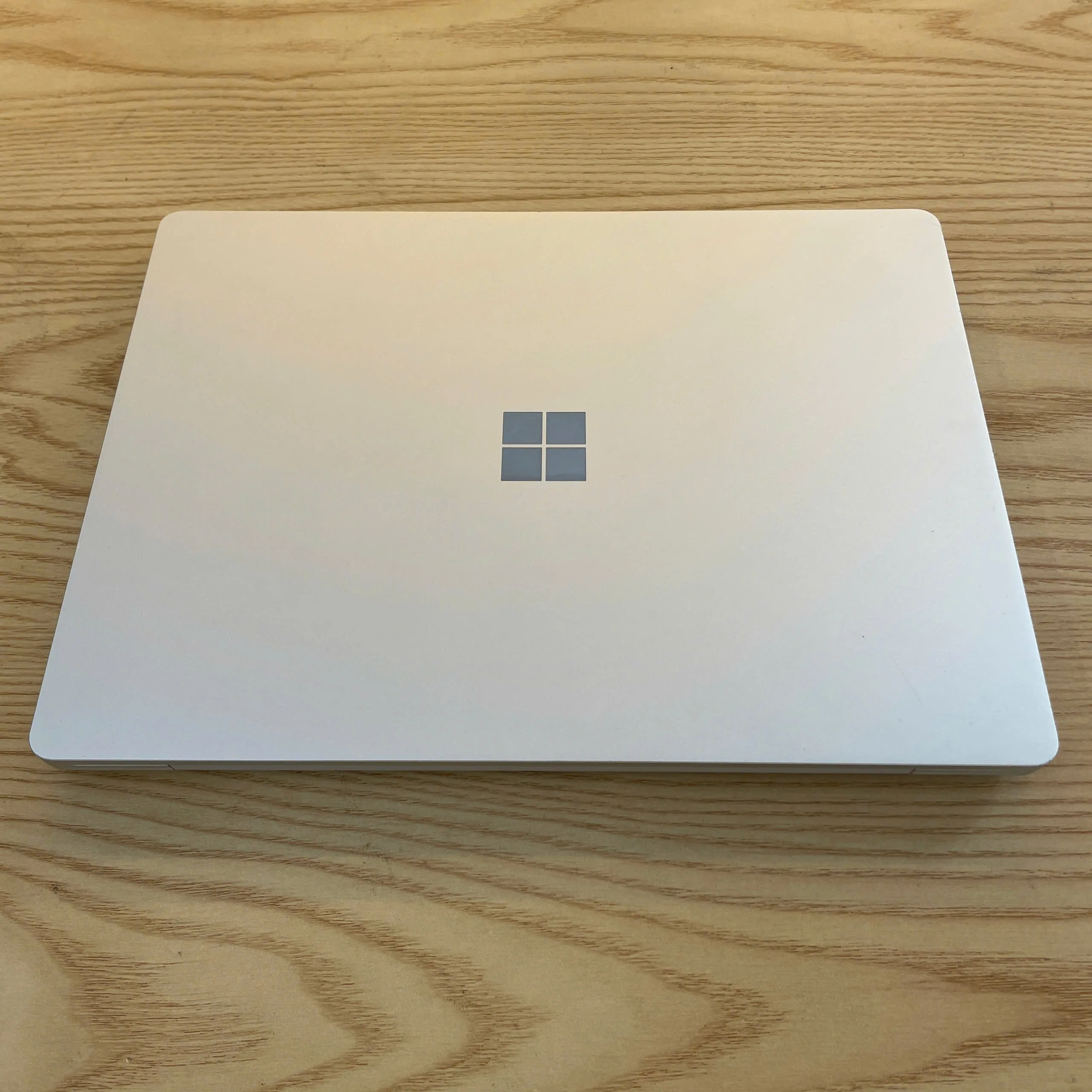 Surface Laptop Go core i5-1035G1/Ram 8GB/SSD 256GB/12,3"touch