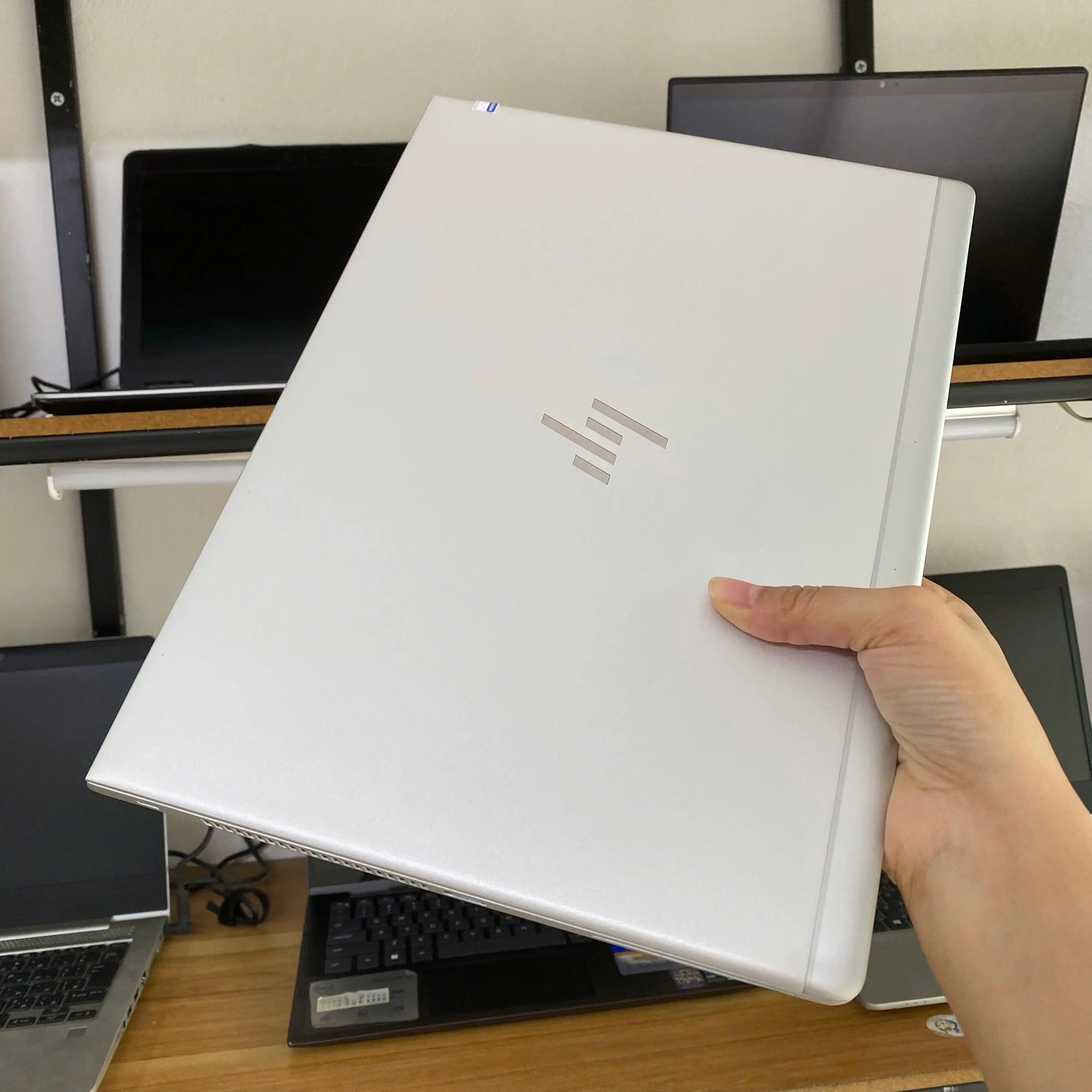 Hp EliteBook 830 G6 Core i5-8265U/ Ram 8GB/ SSD 256GB/ Màn hình 13.3"
