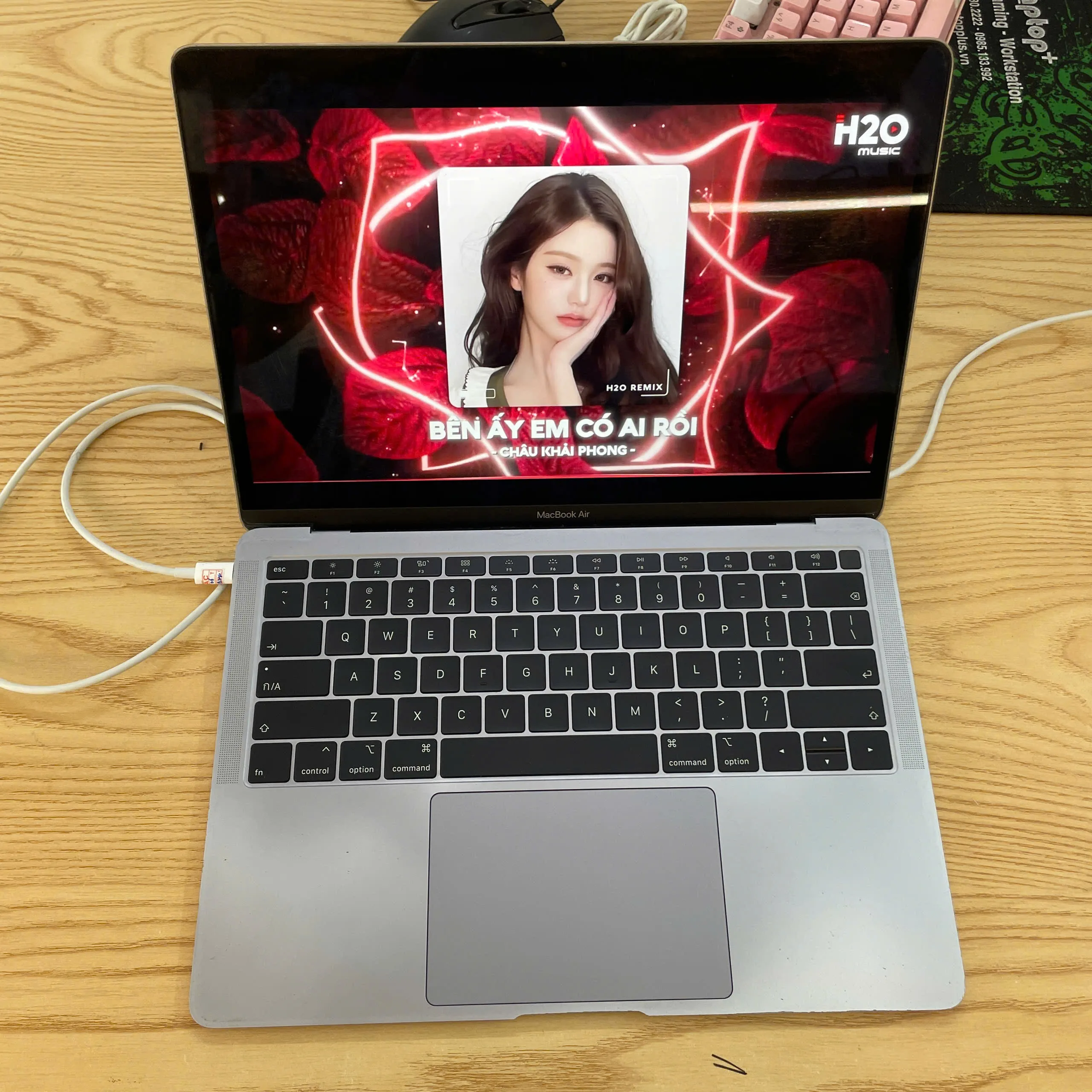 Macbook Air 2018 Core i5, Ram 8GB, SSD 256GB