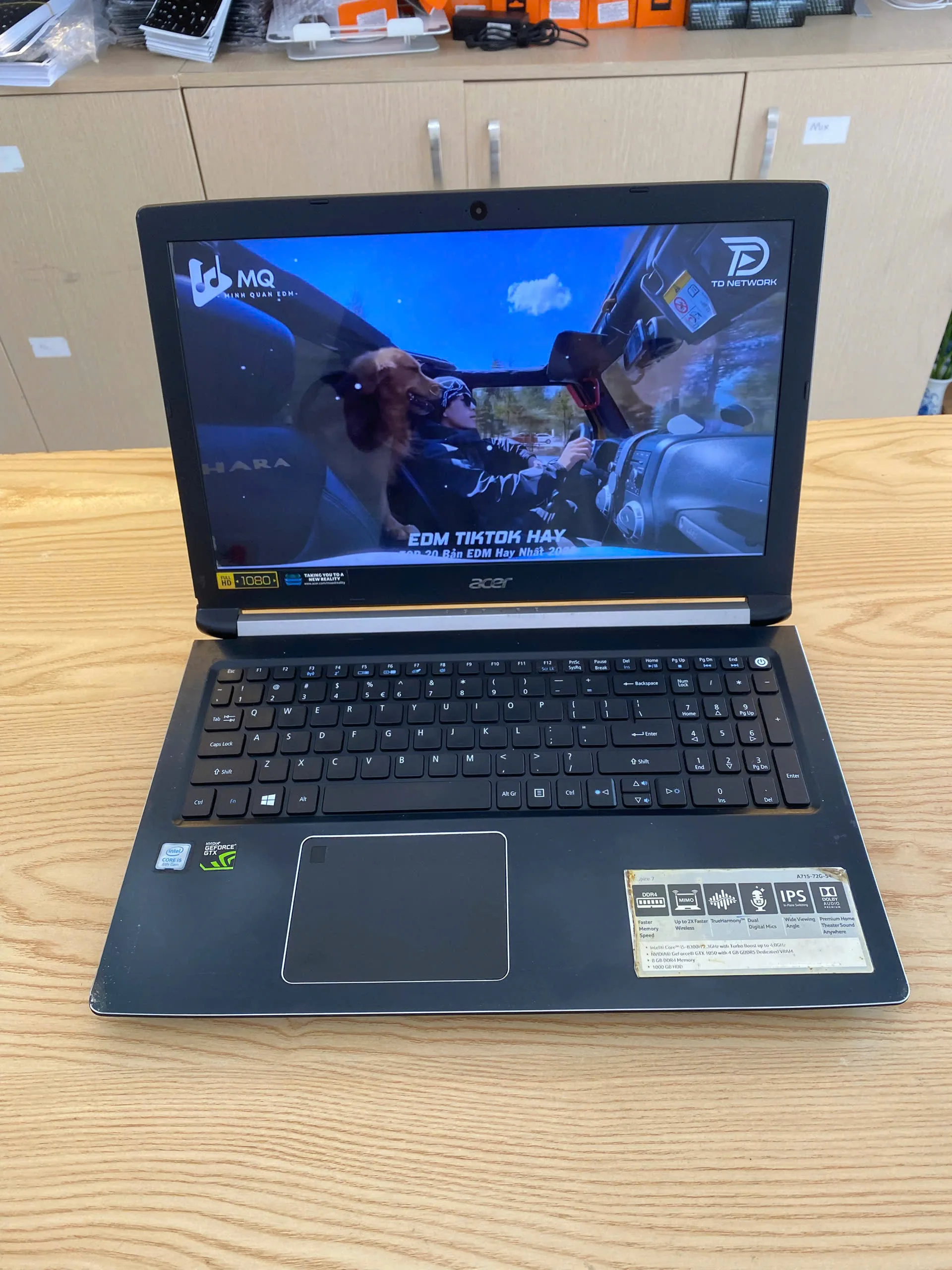 Acer aspire A715 core i5-8300H Ram 8GB SSD 128GB + HDD 500GB/ GTX 1050/Màn hình 15.6"
