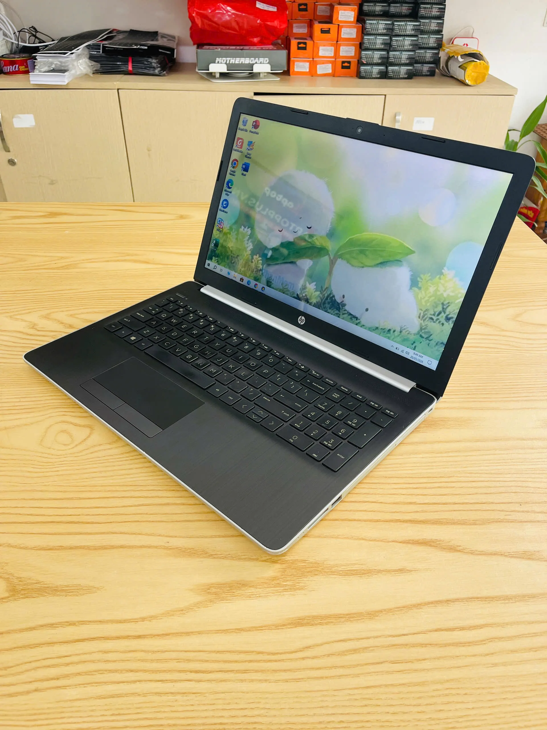 HP 15da core i3-7020u/Ram 4/SSD 128/màn 15.6inch