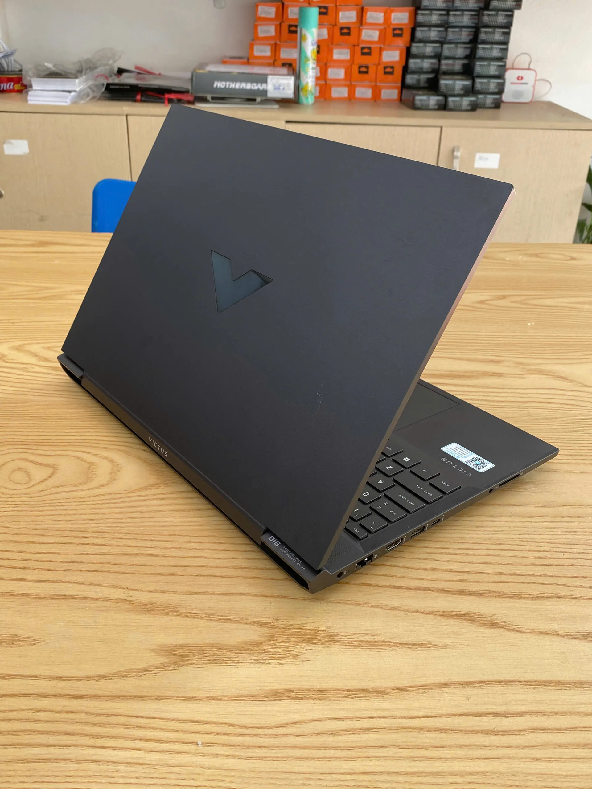 HP Victus 16-e0xxx Ryzen 5-5600H ram 32gb ssd 512gb/GTX 3050Ti/Màn hình 144Hz