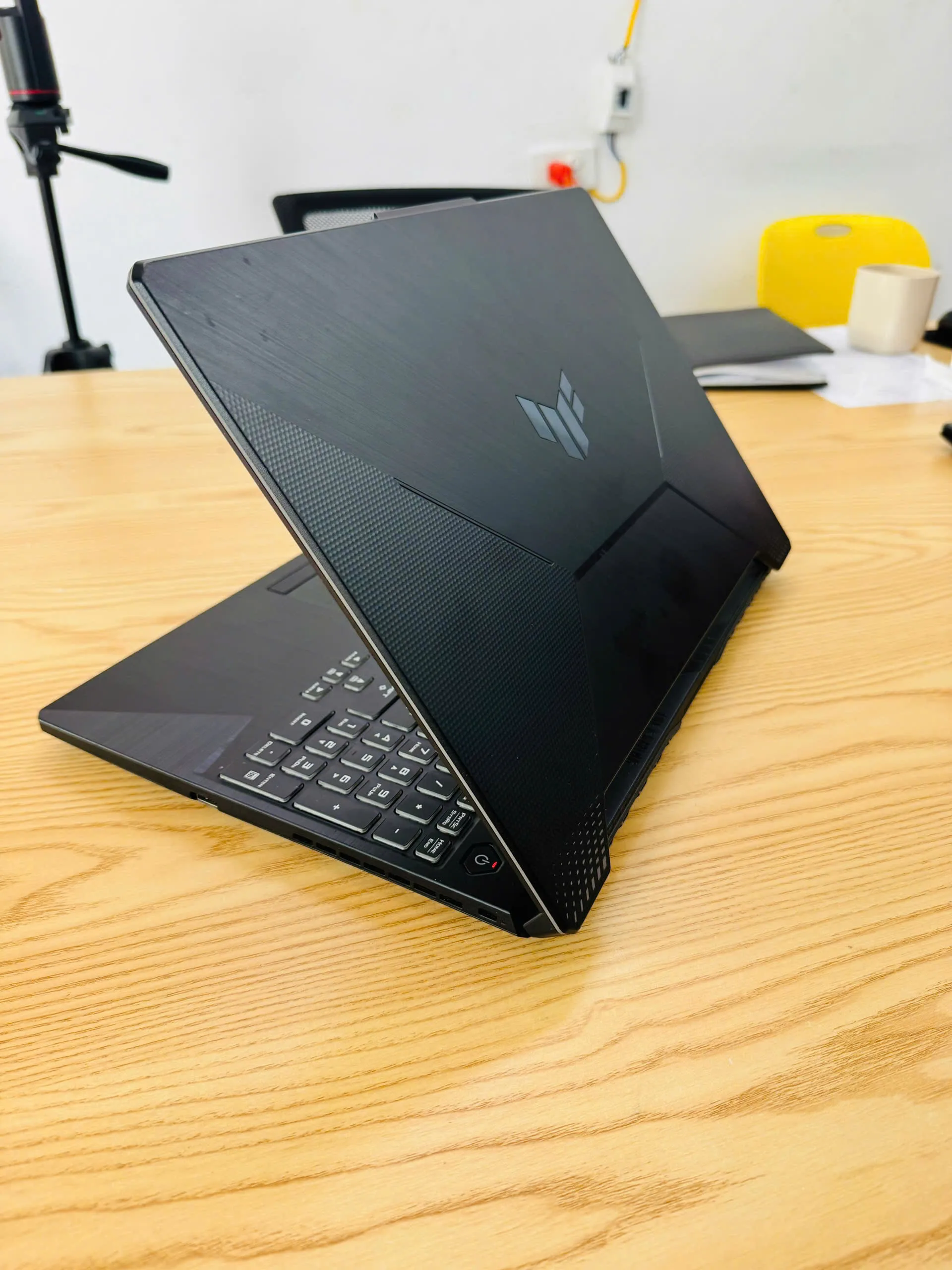 Asus FX506 i5-10300H Ram 8GB SSD 256GB / GTX 1650 / Màn 15.6" 144Hz