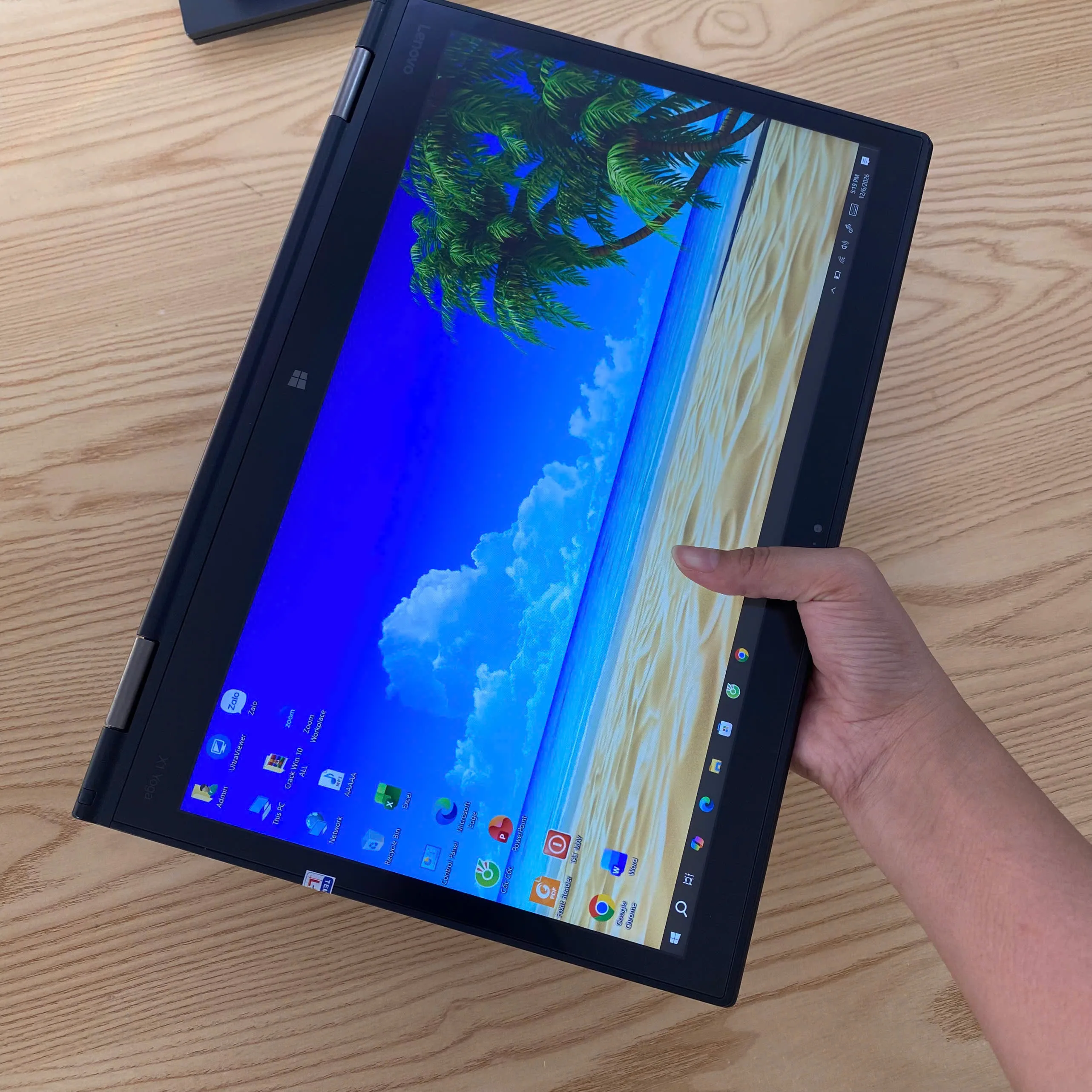 Thinkpad X1 Yoga Gen 1 I5-6200U/Ram 8GB/SSD 128GB/màn 14"FHD CẢM ỨNG xoay gập 360