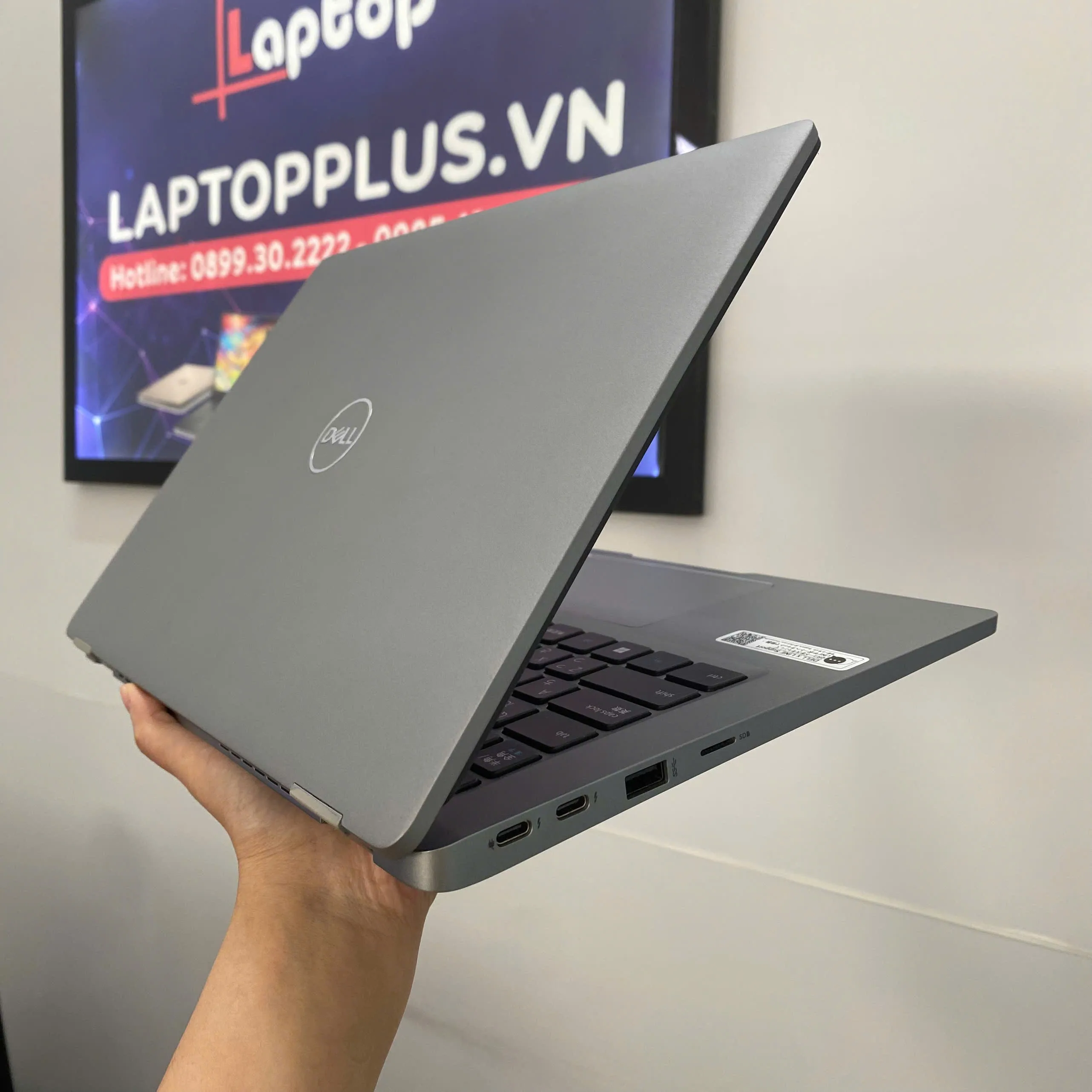 Dell Latitude 5320 core i5-1145G7 ram 8gb ssd 128gb/Màn hình 13.3"