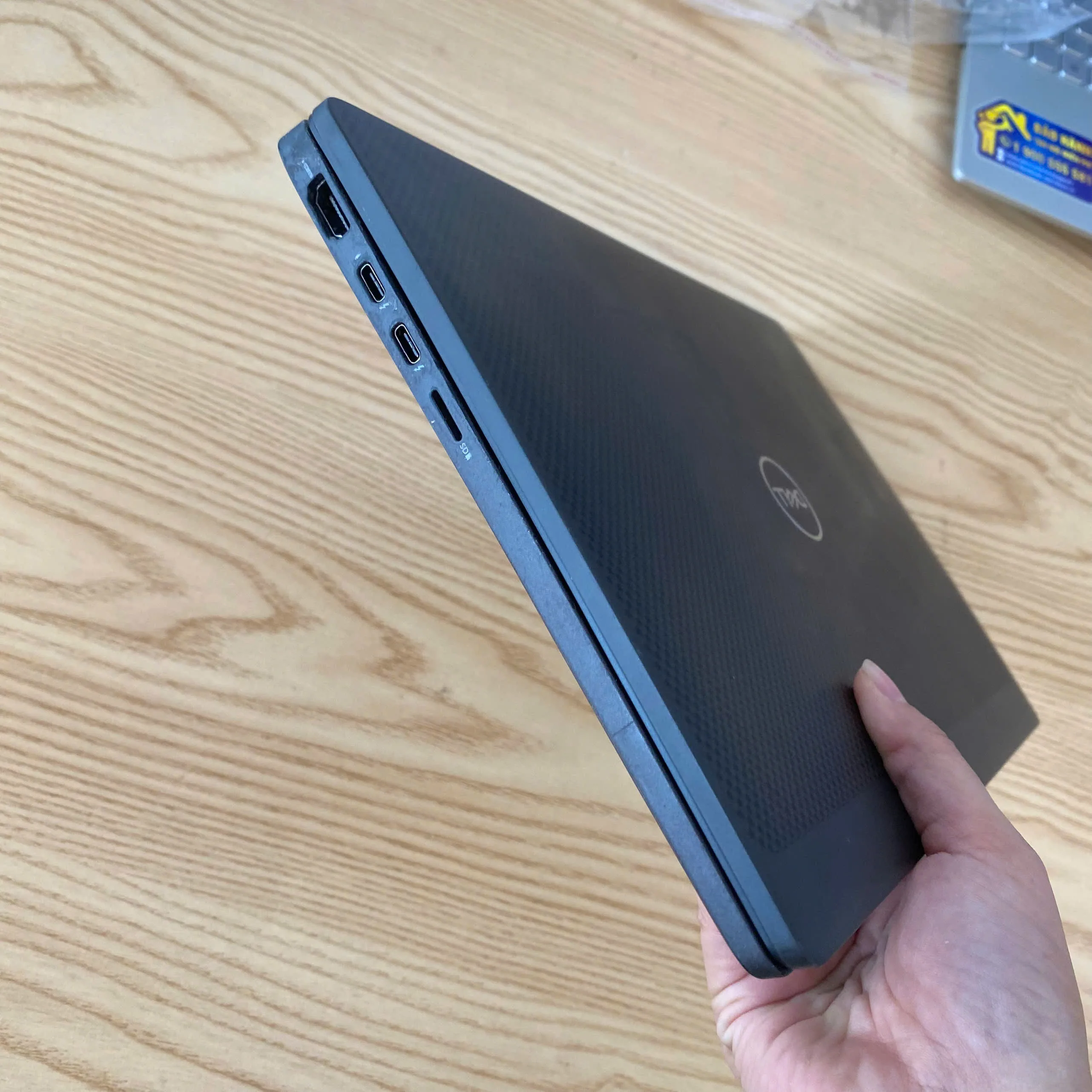 Dell Latitude 7310 core i5-10310U ram 8gb ssd 256gb/Màn hình 13.3"
