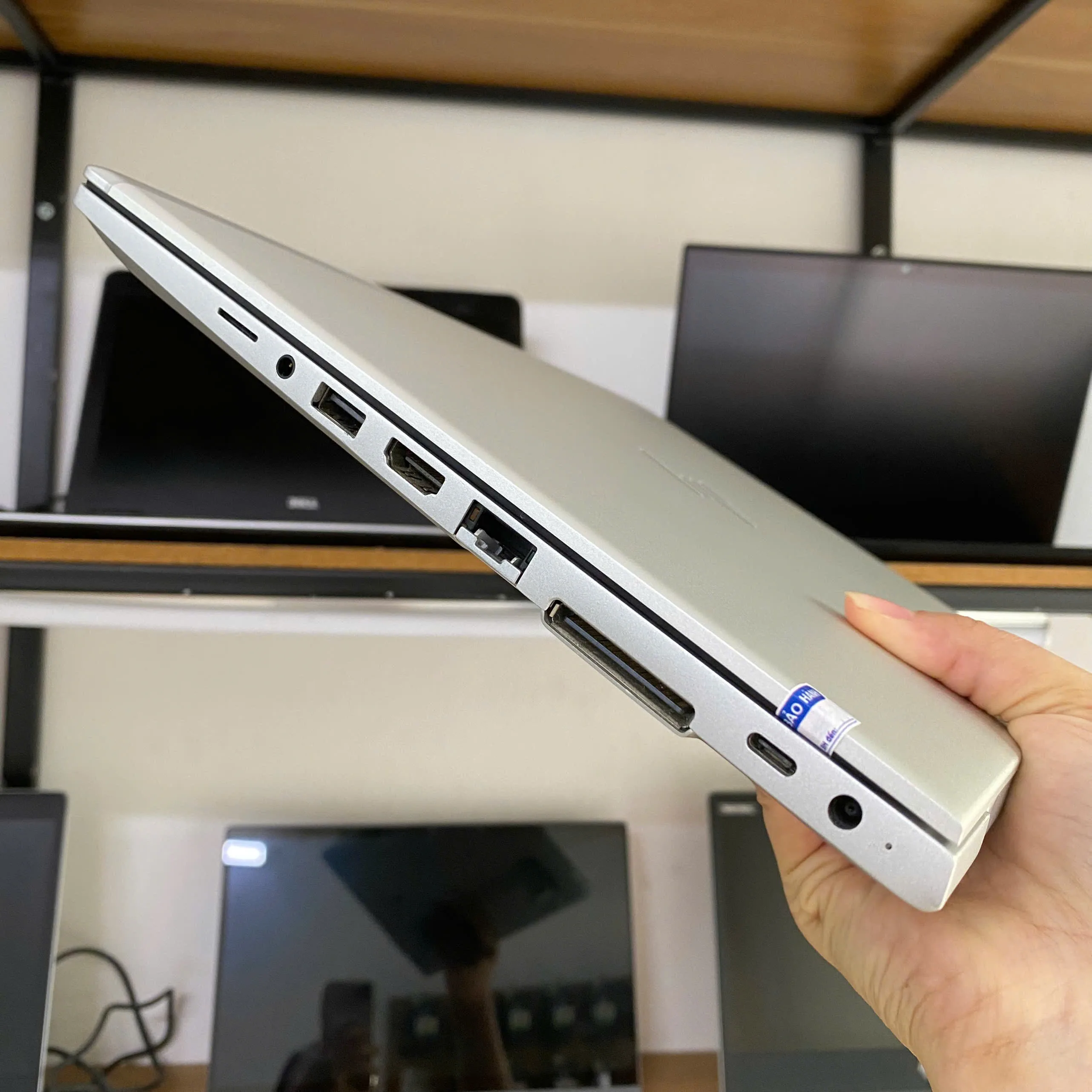 Hp Elitebook 830 G5 Core i5-8250U/ Ram 8GB/ SSD 256GB/ Màn hình 13.3"