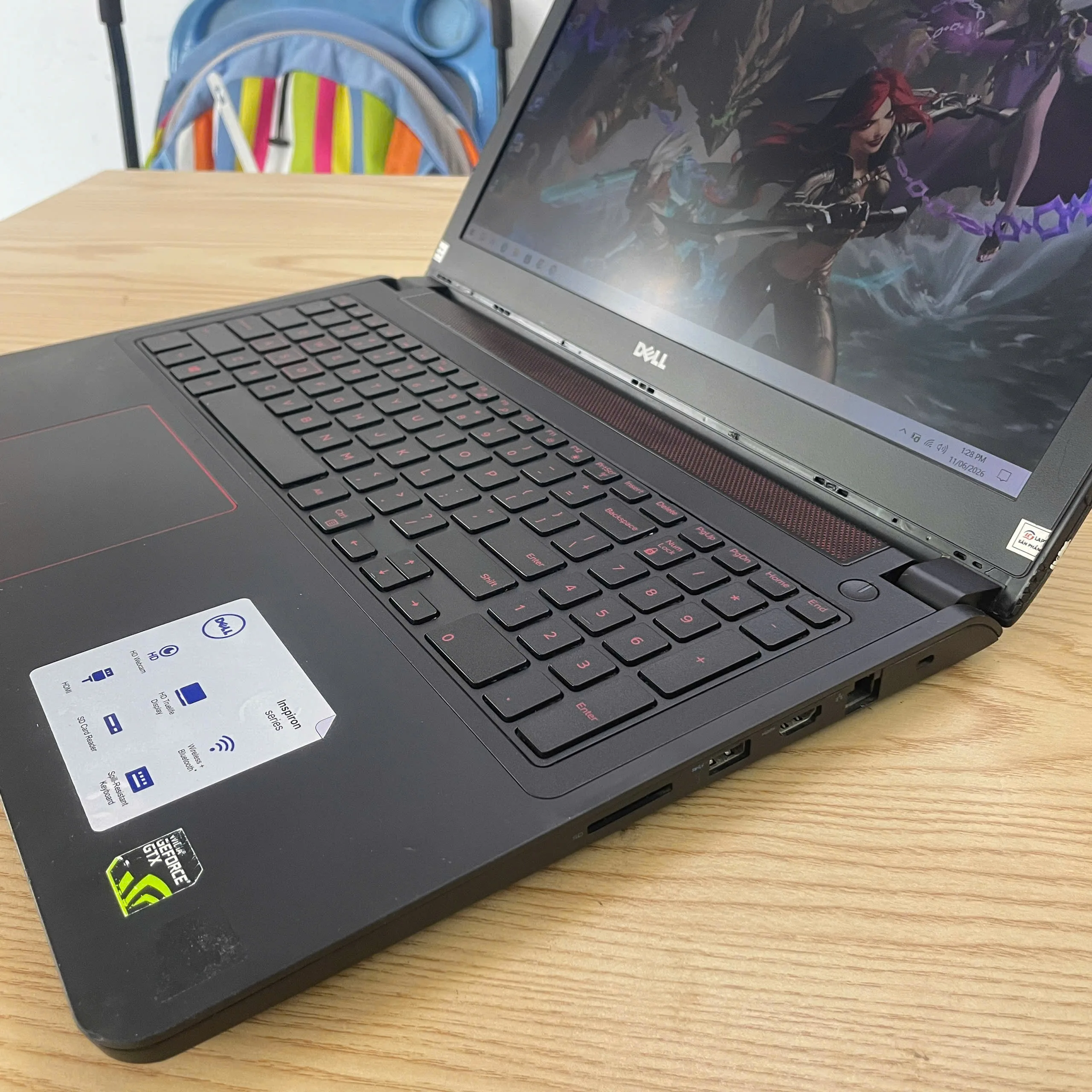 Dell Inspiron 7559 core i7-6700HQ ram 12gb ssd 128gb + hdd 500gb/Màn hình 15.6"