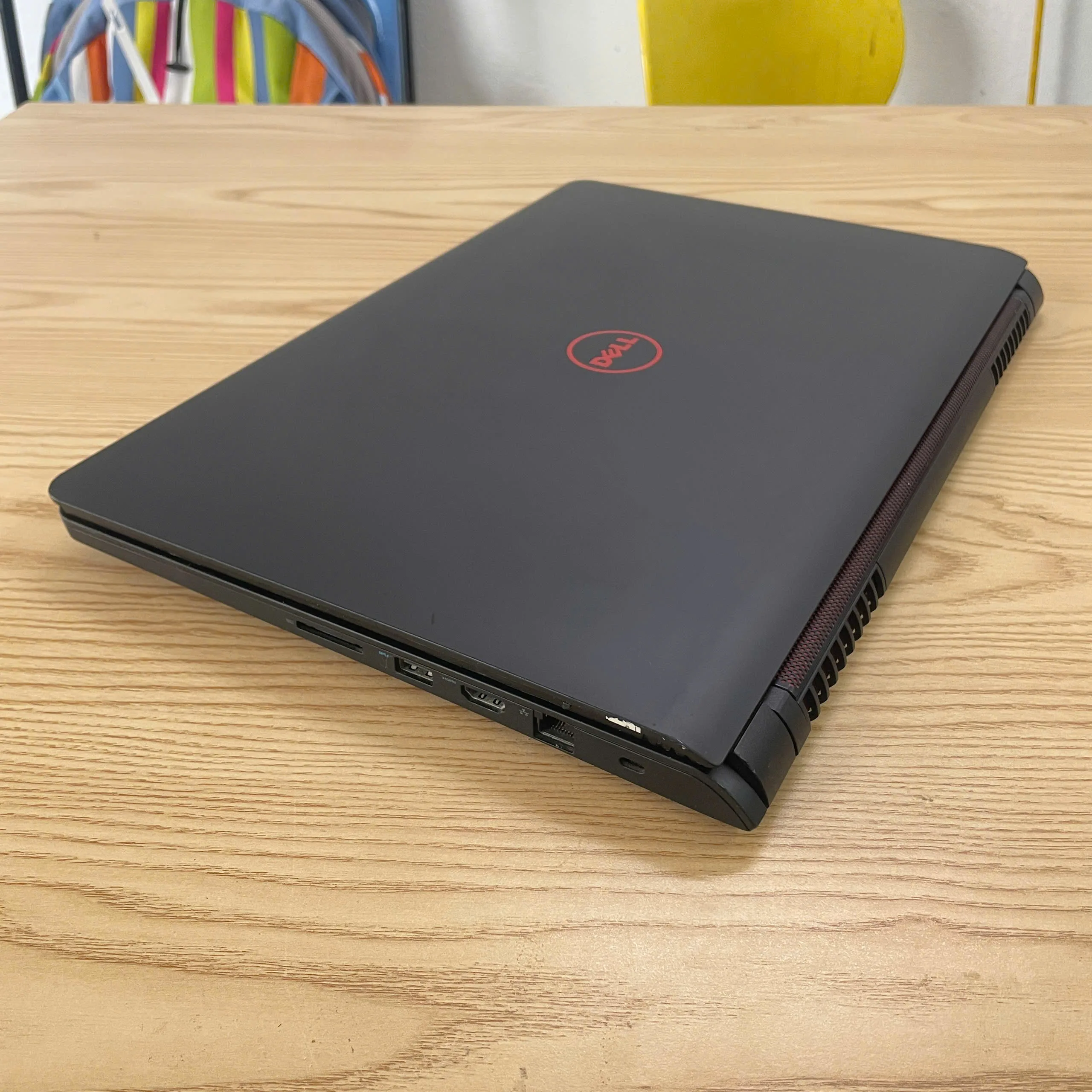 Dell Inspiron 7559 core i7-6700HQ ram 12gb ssd 128gb + hdd 500gb/Màn hình 15.6"