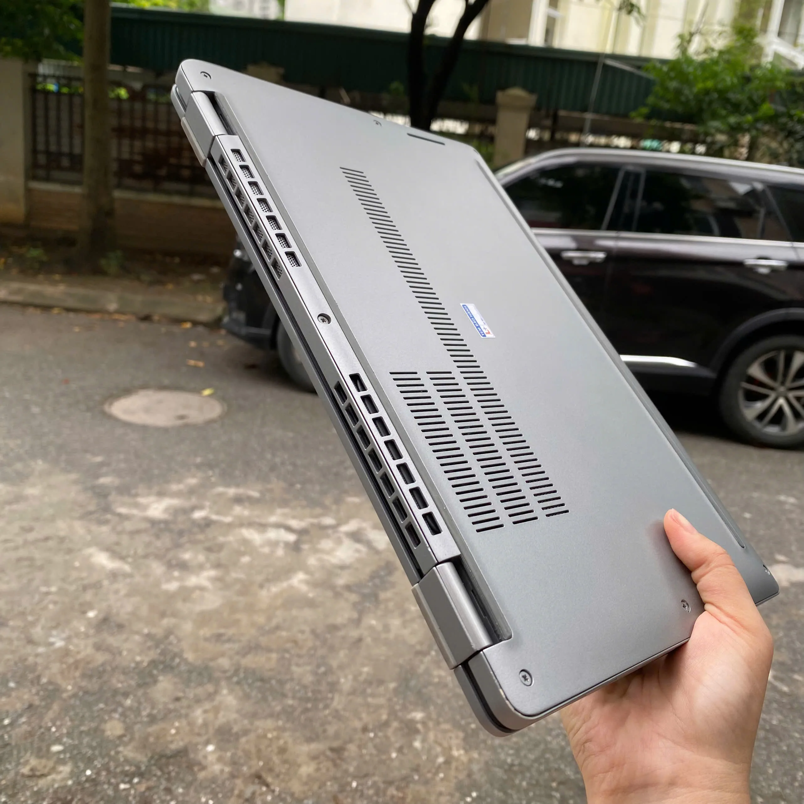 Dell Latitude 5320 Core i5-1145G7/Ram 8GB/SSD 256GB/Màn hình 13.3"