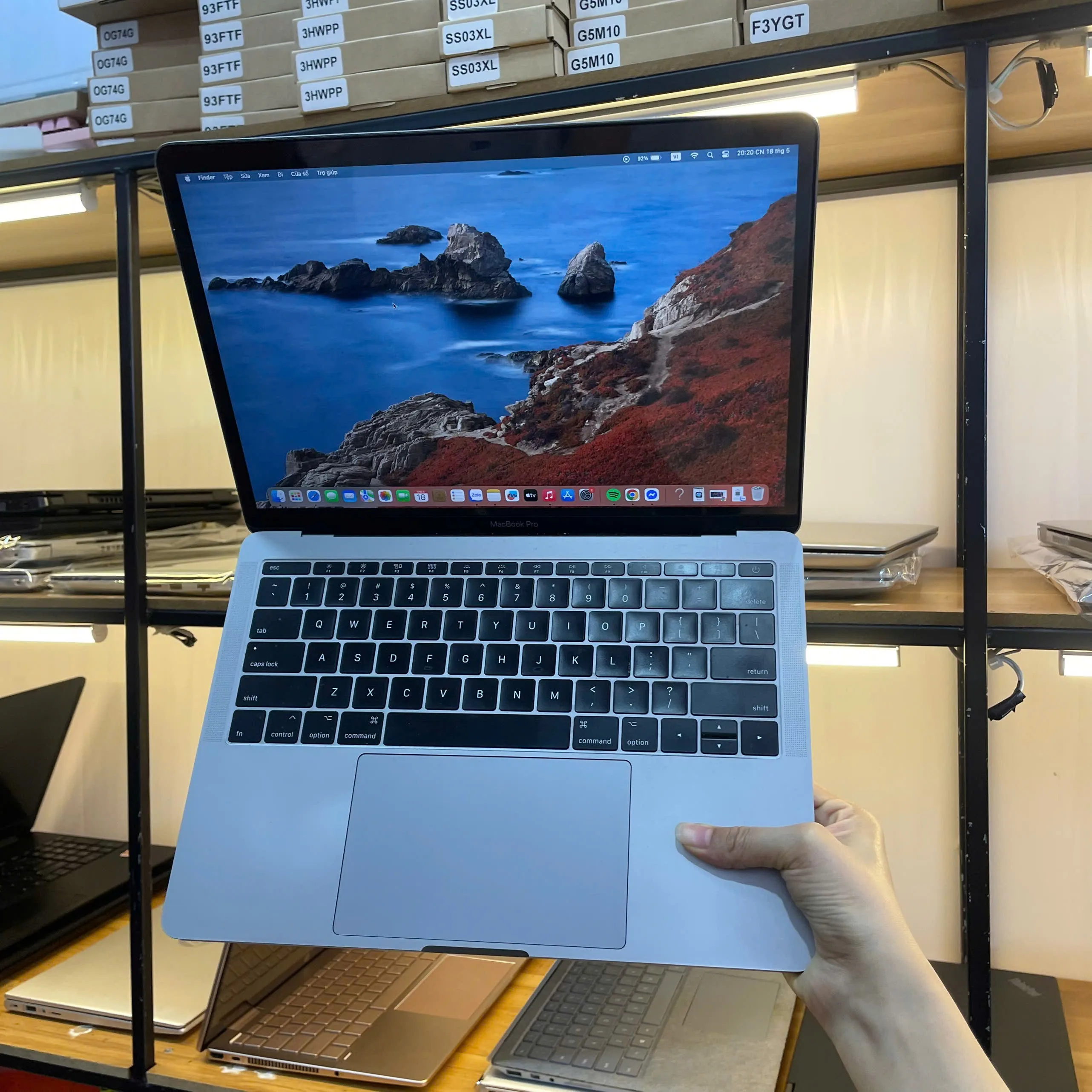 Macbook Pro 2017 core i5/Ram 8GB/SSD 256GB/màn 13.3inch