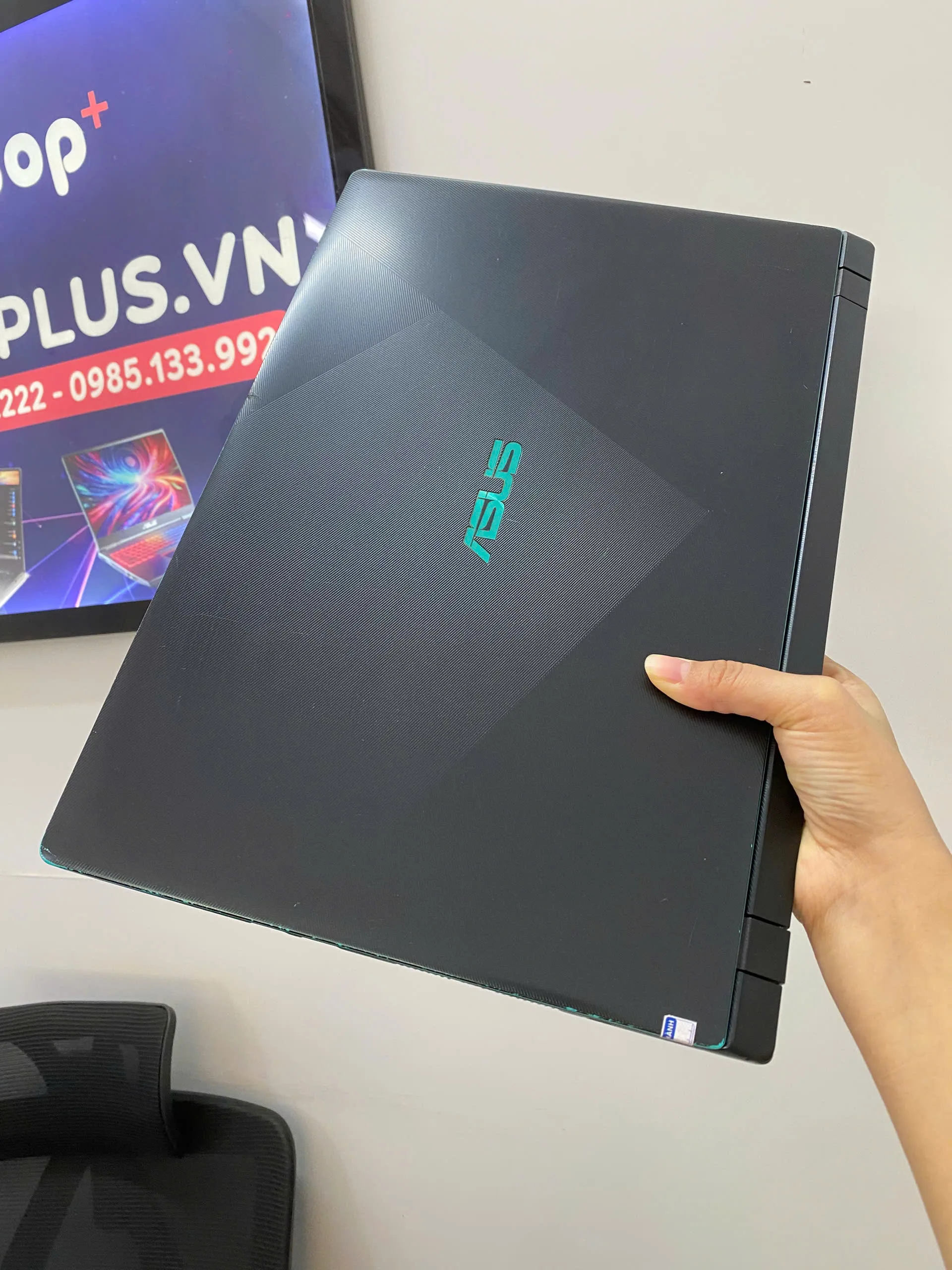 Asus Vivobook X560UD core i5-8250u ram 8gb ssd 256gb/Card 1050/Màn hình 15.6"