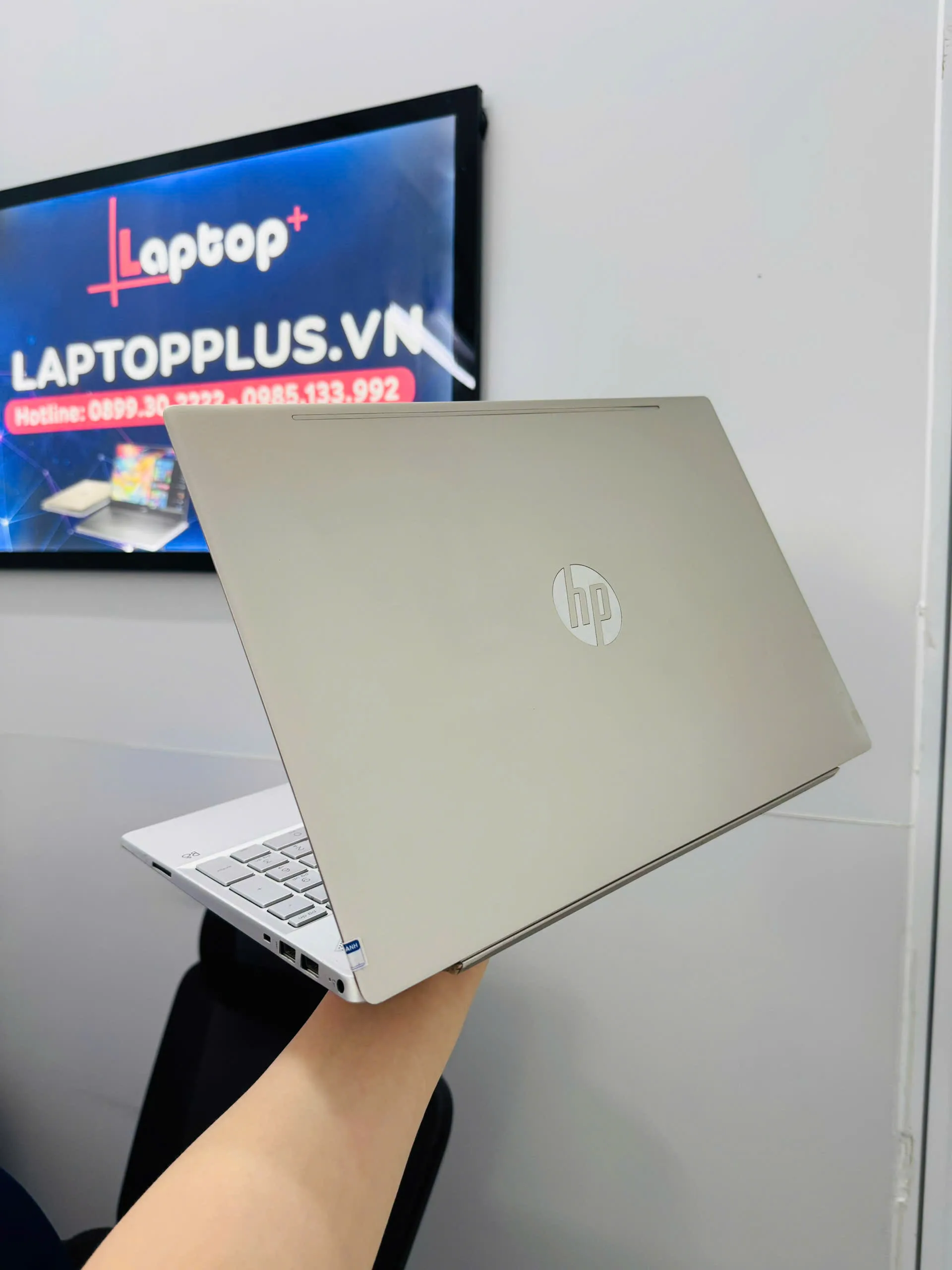 HP Pavilion 15-cs core i5-1035G1 ram 8gb ssd 256gb/Màn hình 15.6"