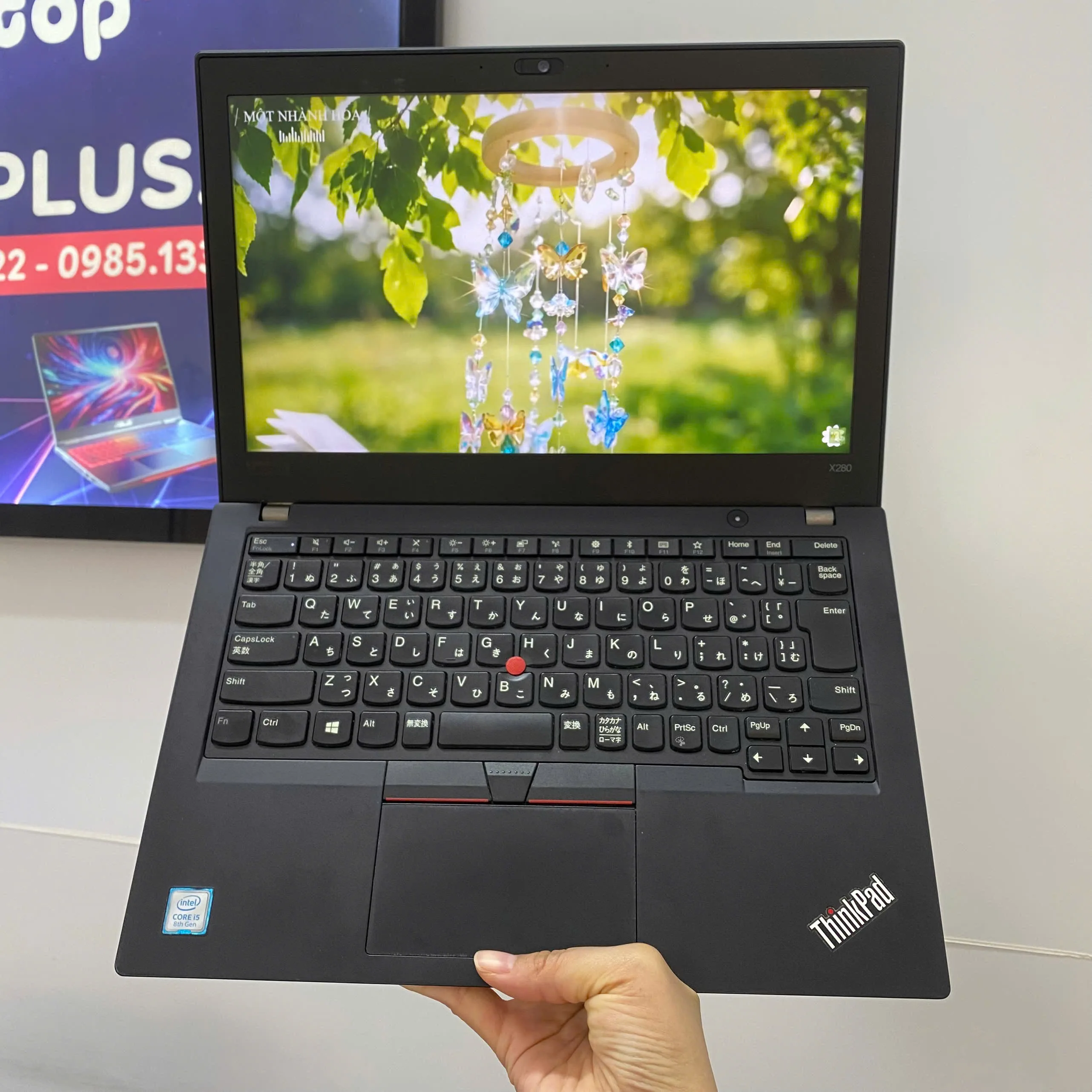 Lenovo Thinkpad x280 Core i5-8250u/ Ram 8GB/ SSD 256Gb/ Màn hình 12.5"