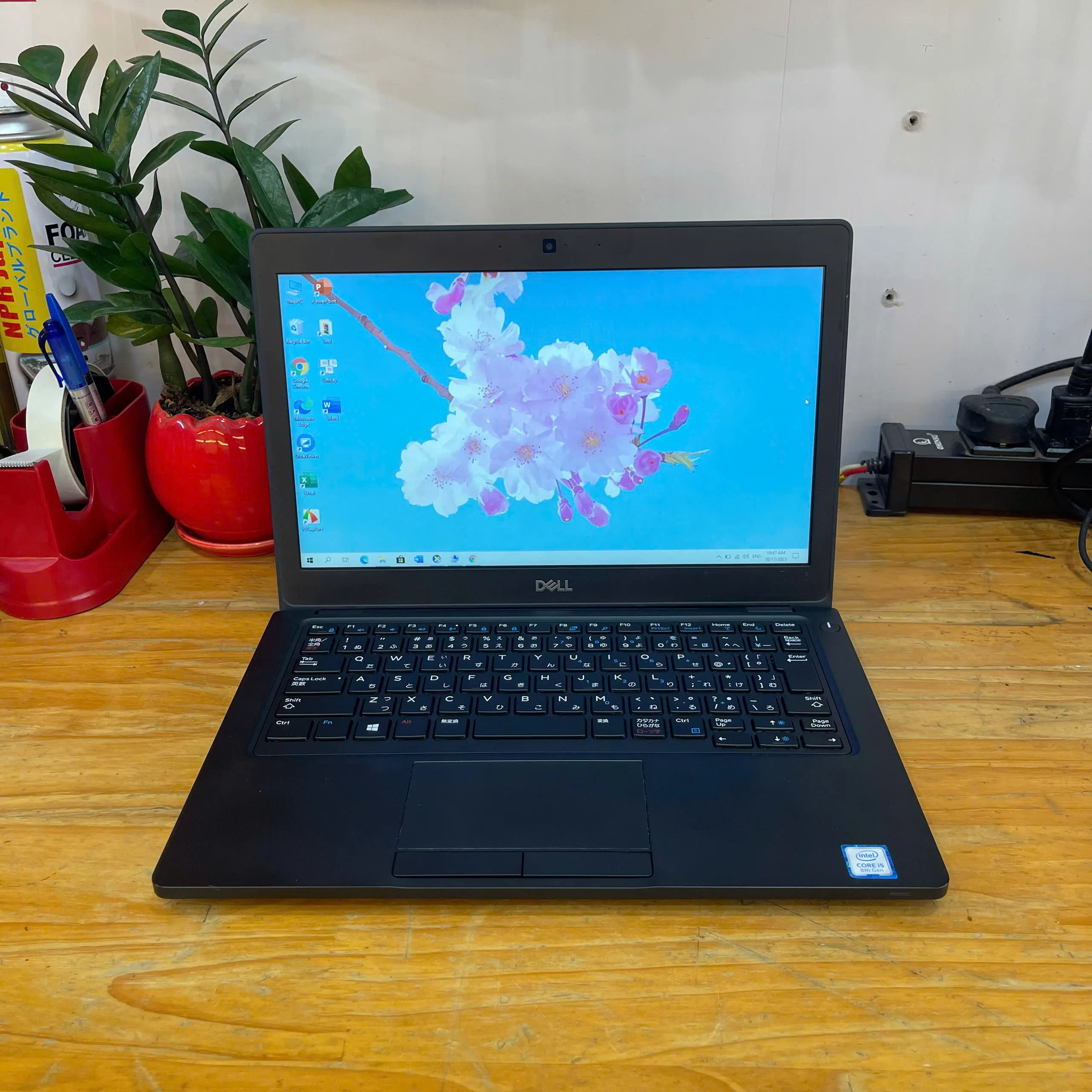 Dell Latitude E5250 Core i5-5200u/ Ram 4GB/ SSD 128GB/ Màn hình 12.5"