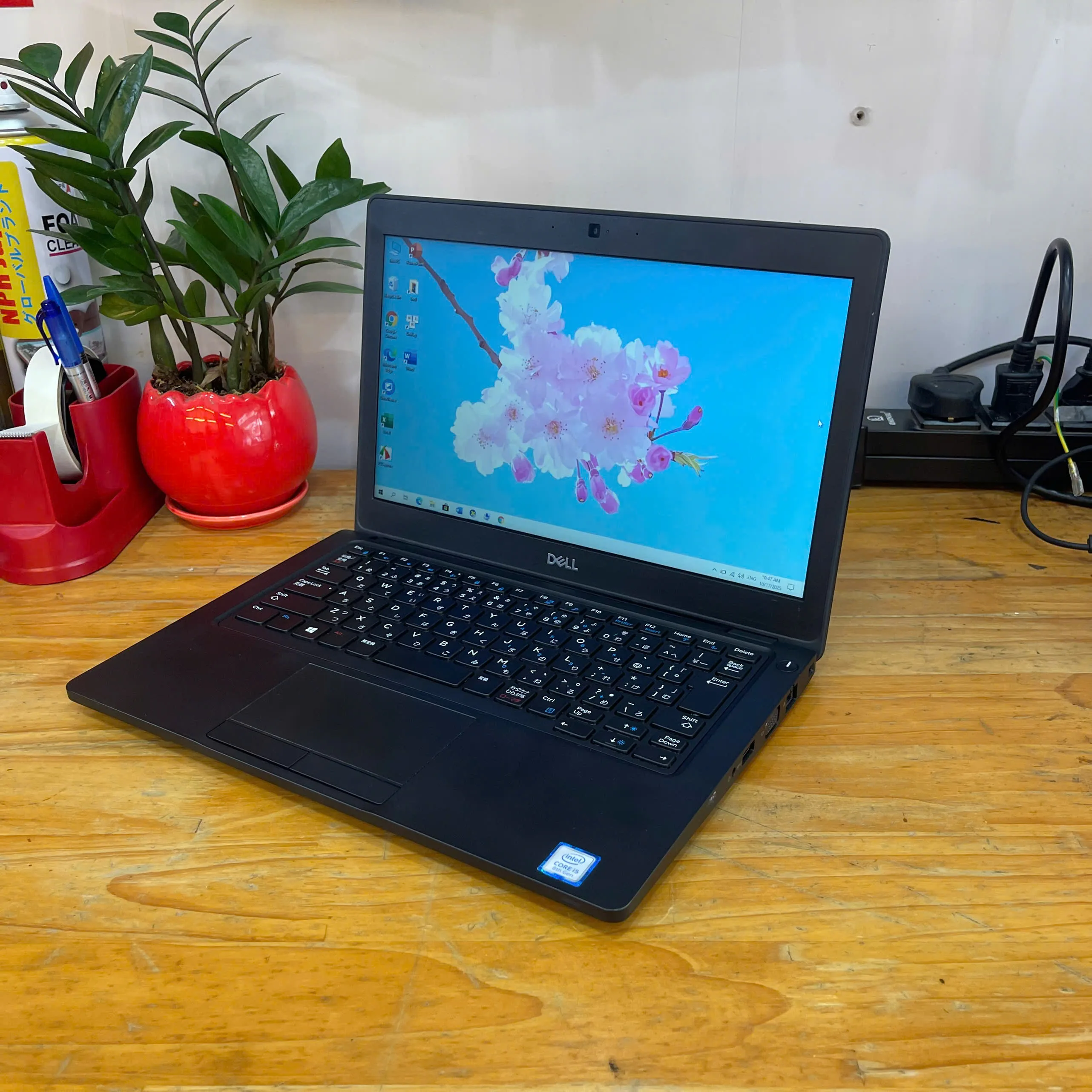 Dell Latitude E5250 Core i5-5200u/ Ram 4GB/ SSD 128GB/ Màn hình 12.5"
