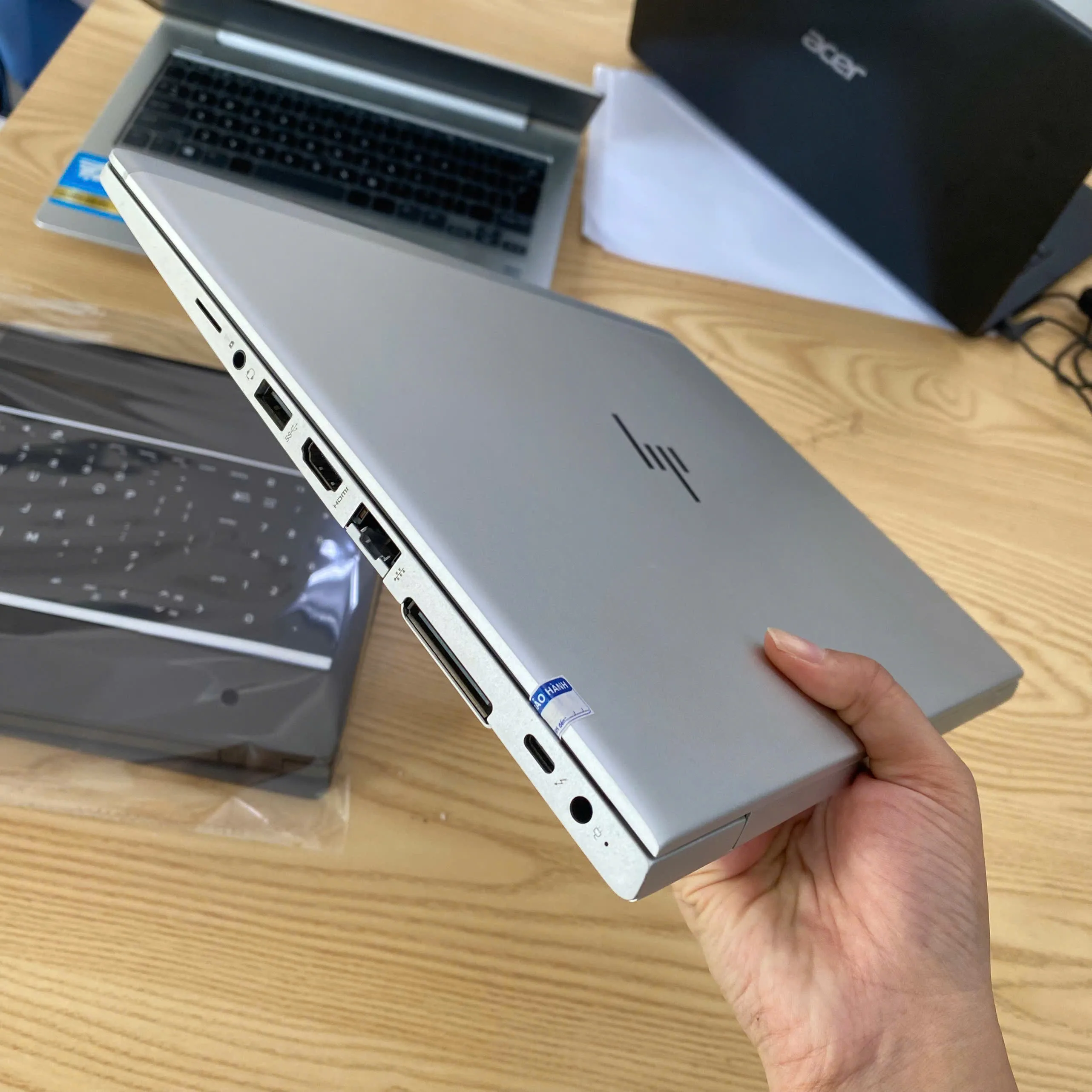 HP Elitebook 830G6 core i5-8265u ram 8gb ssd 128gb/Màn hình 13.3"