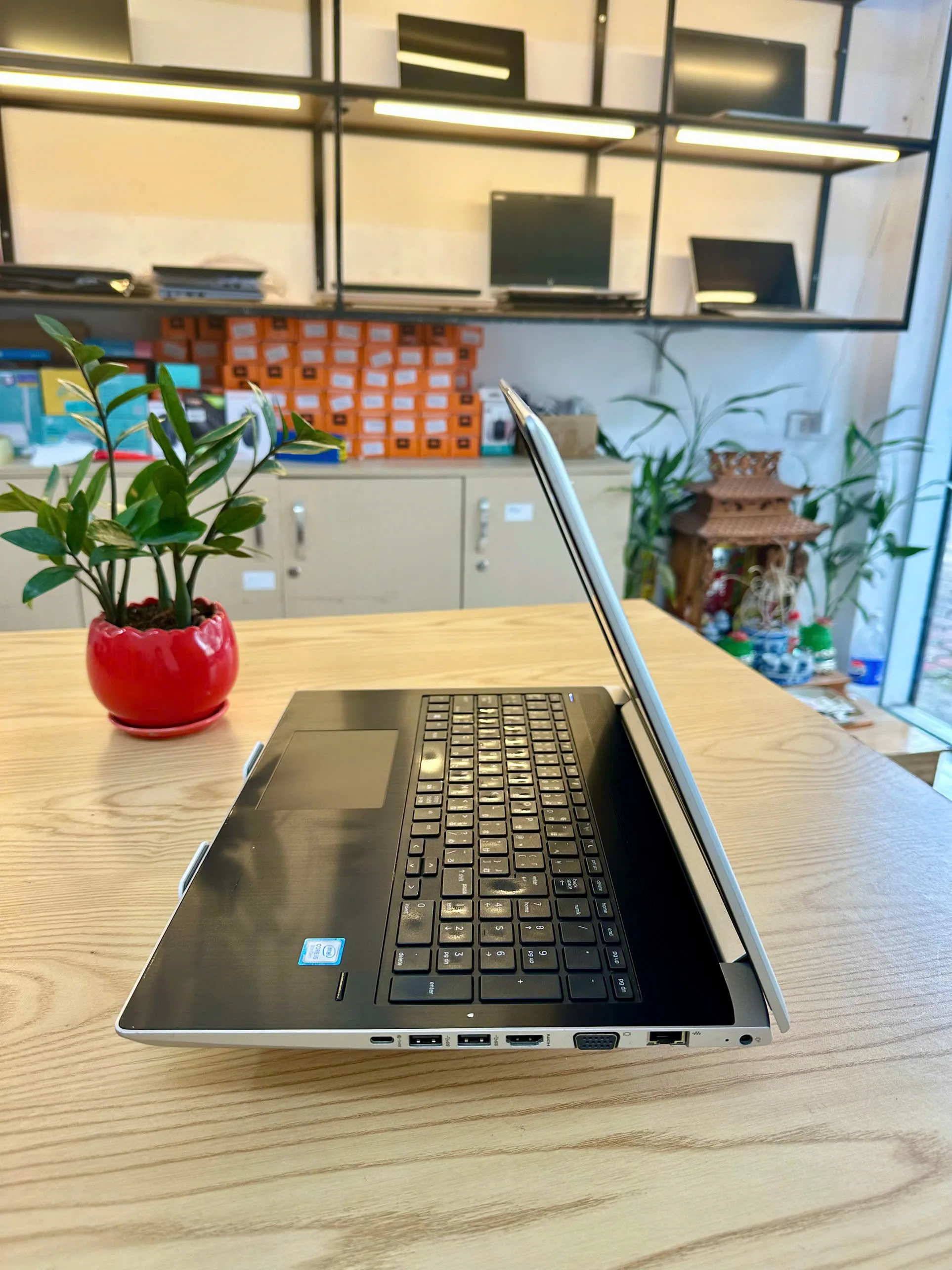 HP Probook 450G5 core i5-7200u ram 8 ssd 256/Màn hình 15.6"