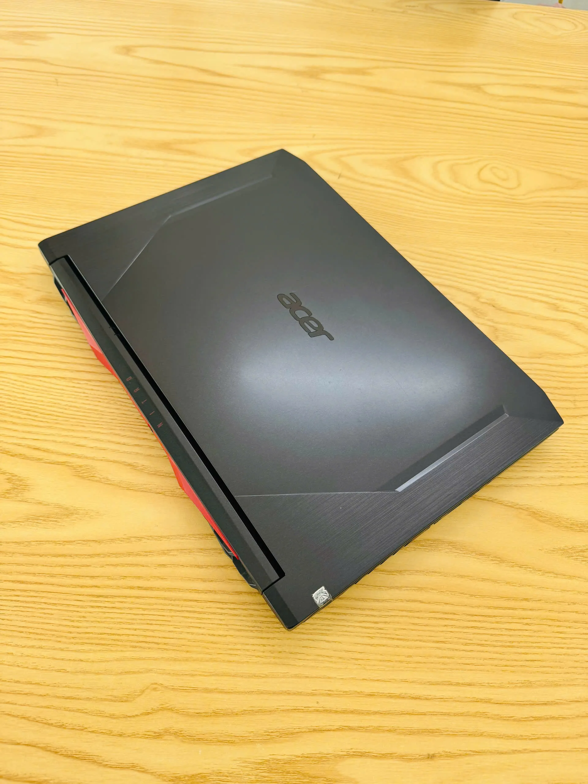 Acer Nitro AN515 core i7-10750H Ram 16GB SSD 512GB/card 1650ti/Màn hình 15.6" 144Hz