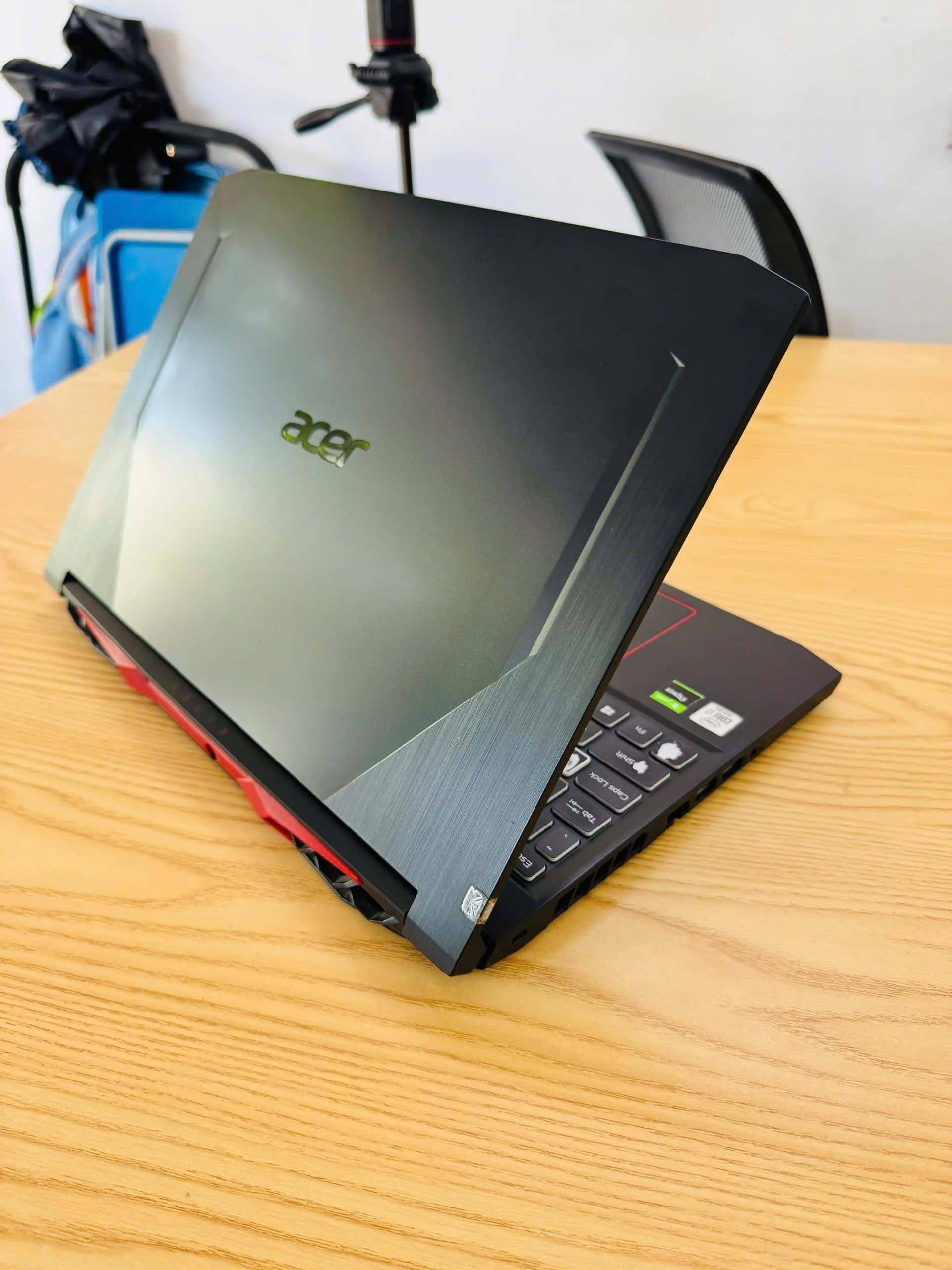 Acer Nitro AN515 core i7-10750H Ram 16GB SSD 512GB/card 1650ti/Màn hình 15.6" 144Hz