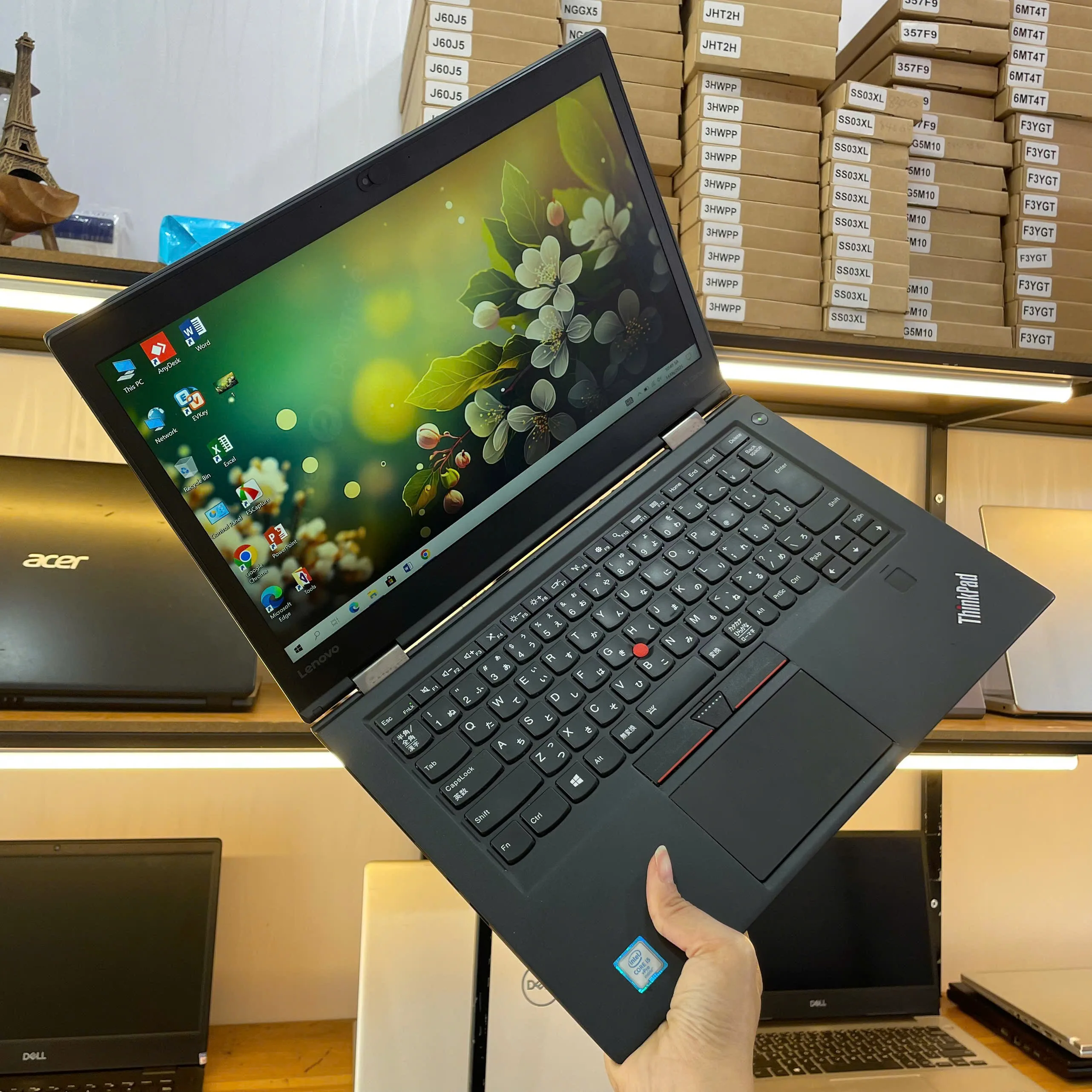 Lenovo Thinkpad X1 Carbon gen 4 core i5-6200u/Ram 8/SSD 128GB