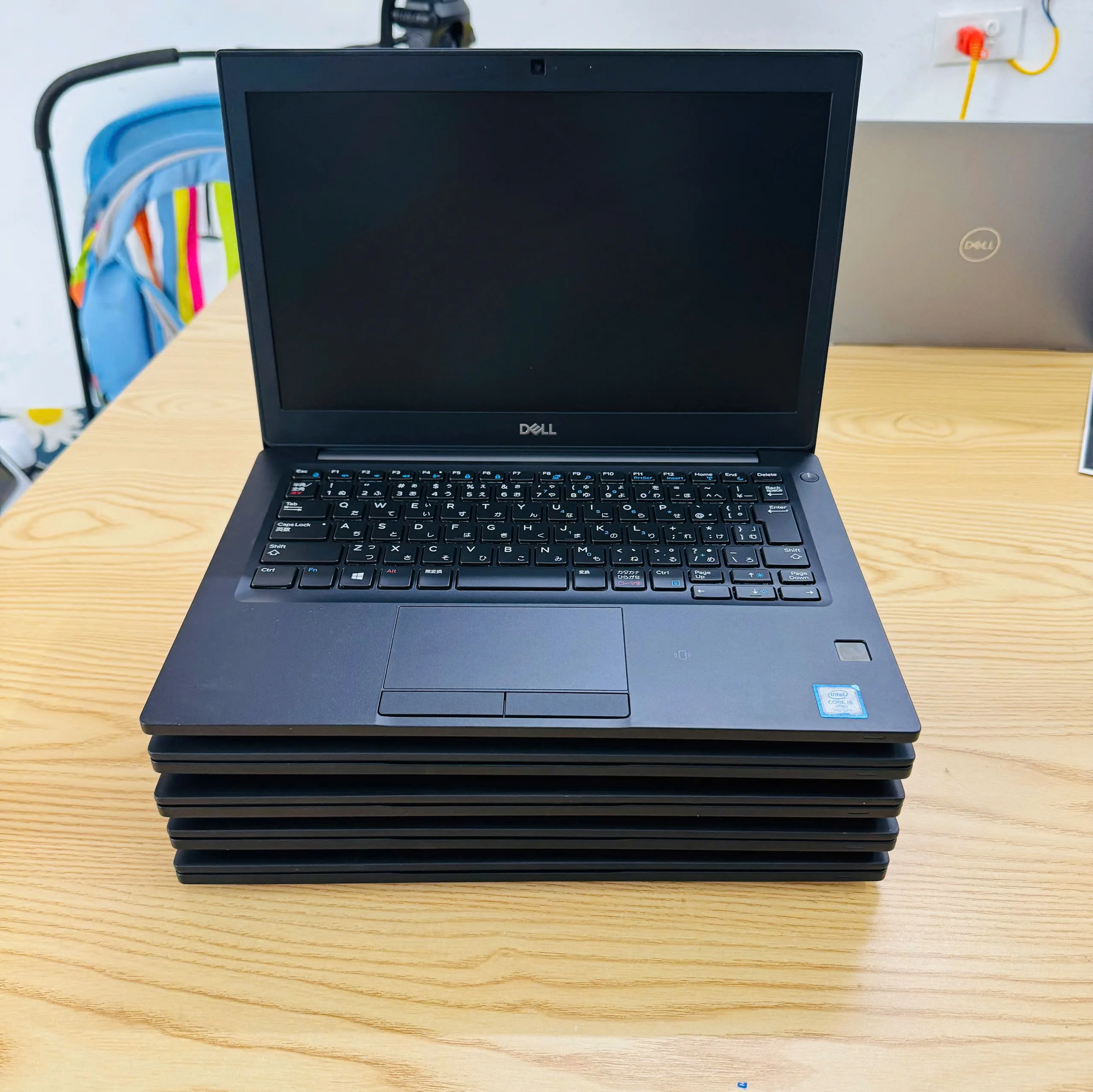 Dell Latitude 7290 core i5-8250U ram 8gb ssd128gb/Màn hình 12.5"