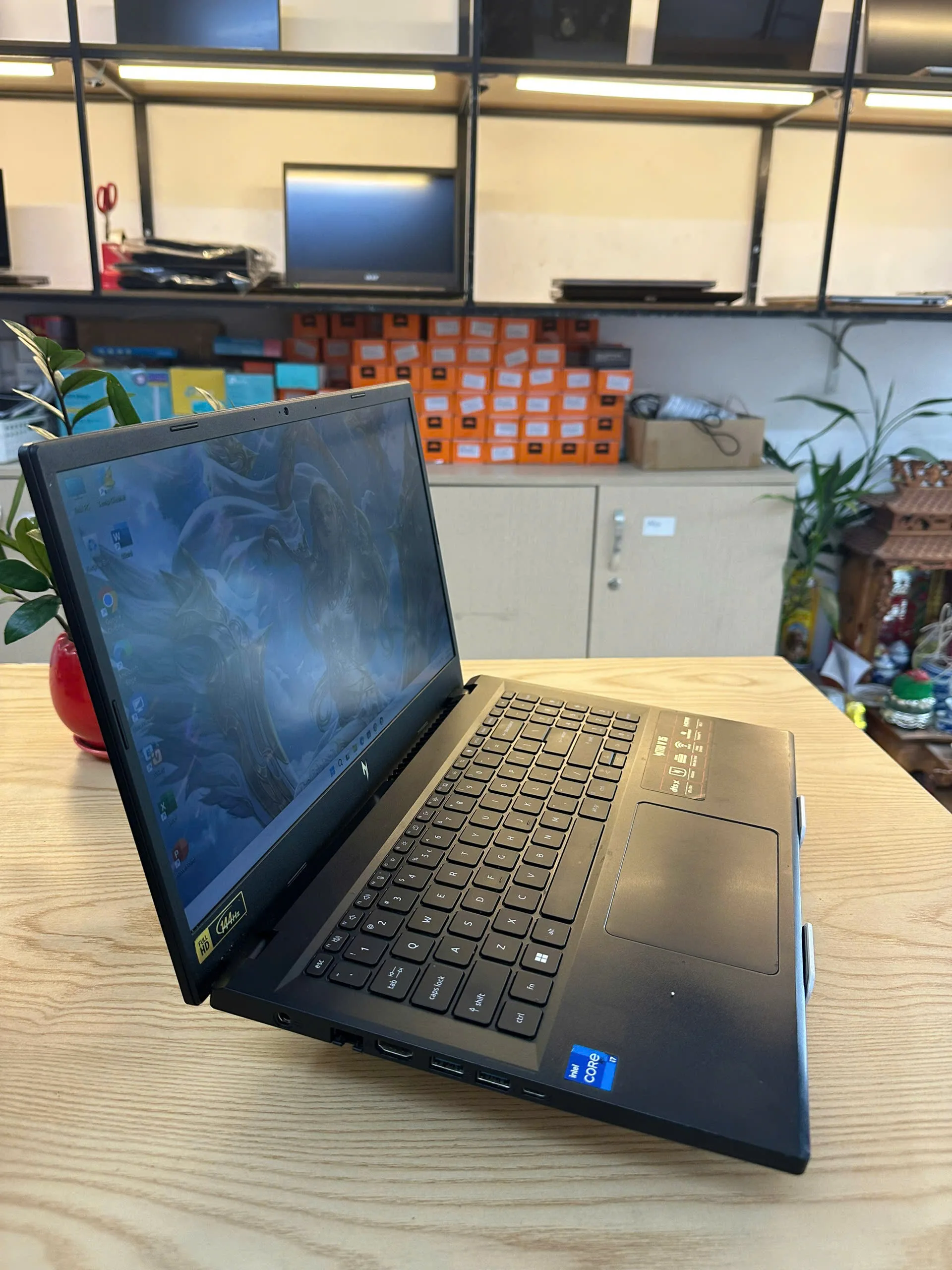 Asus Tuf A15 Ryzen 7-7000/Ram 16GB/SSD 512GB/Card 3050