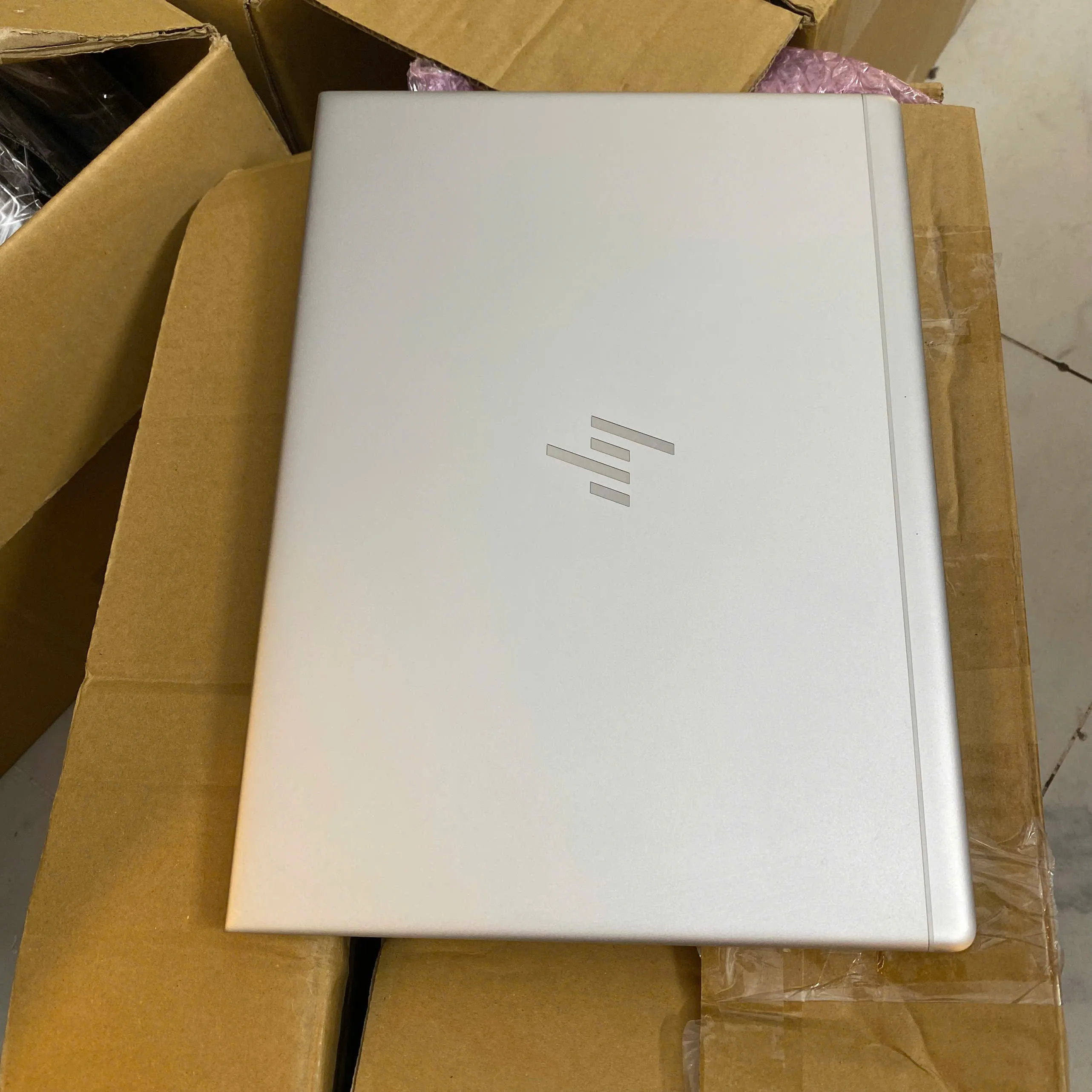 HP EliteBook 830G6 core i3-8145u ram 8gb ssd 128gb/Màn hình 13.3"