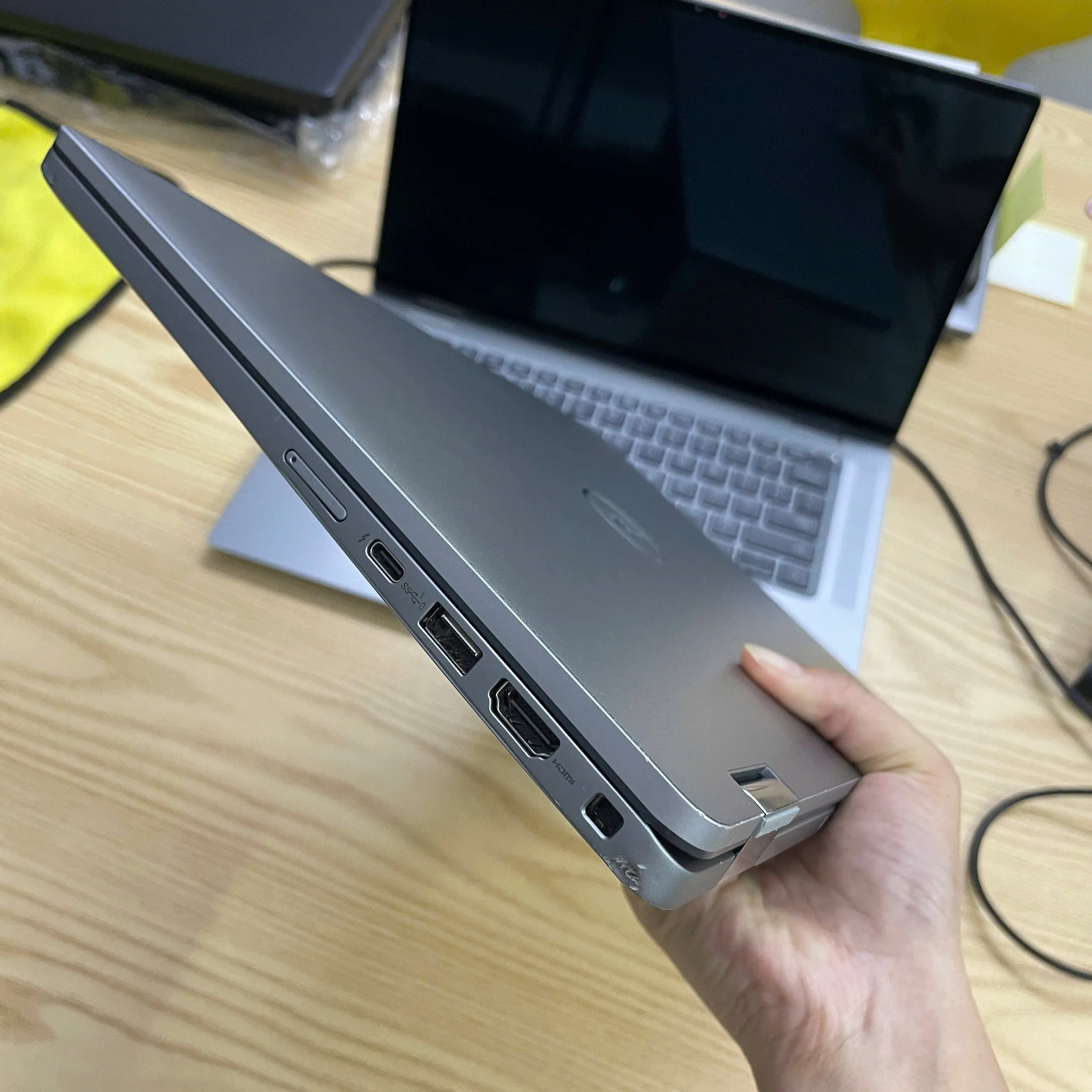 Dell Latitude 7430 i5-1245u/Ram 16GB/SSD 256Gb