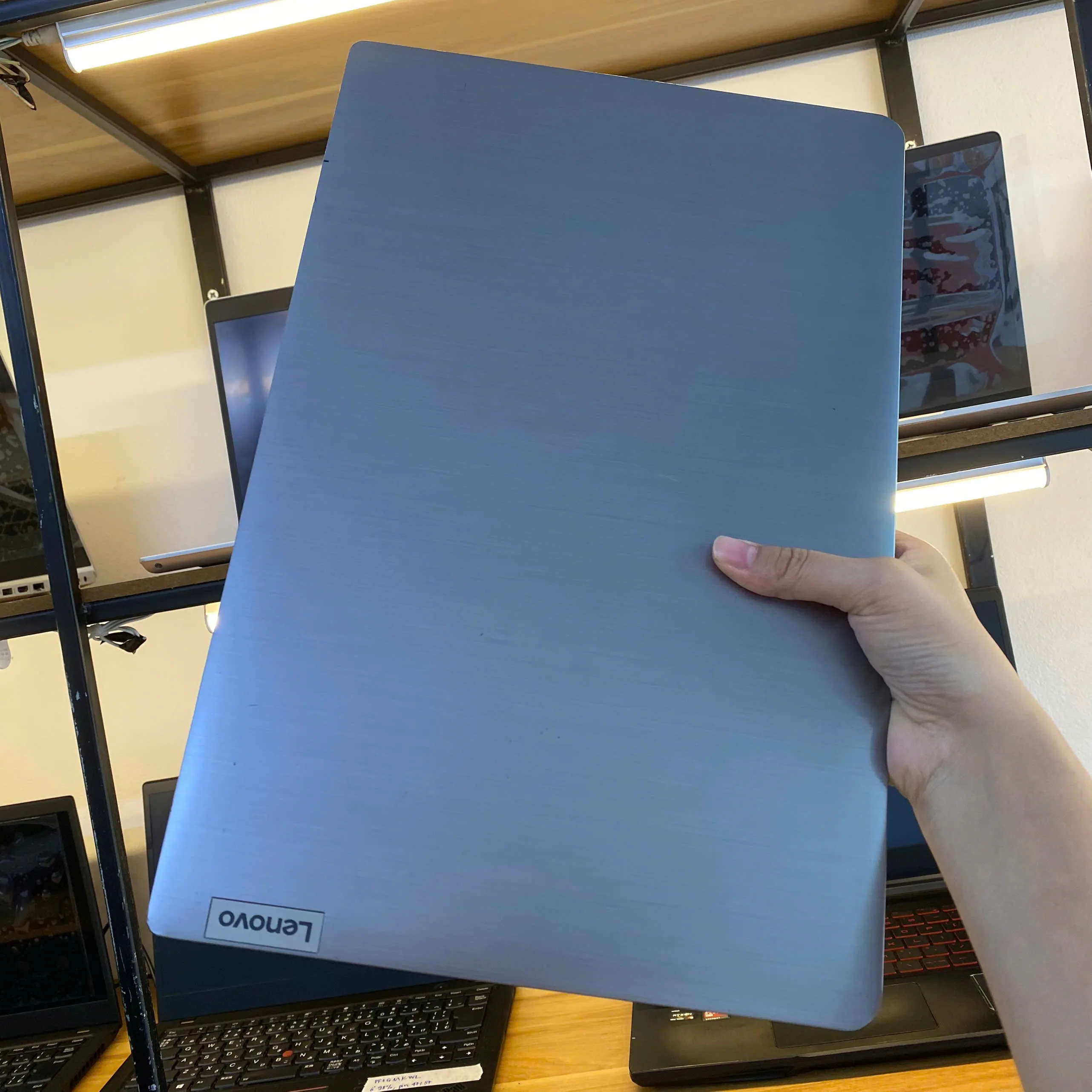 Lenovo ideapad Slim 3 core i5-1135G7/Ram 8GB/SSD 512GB