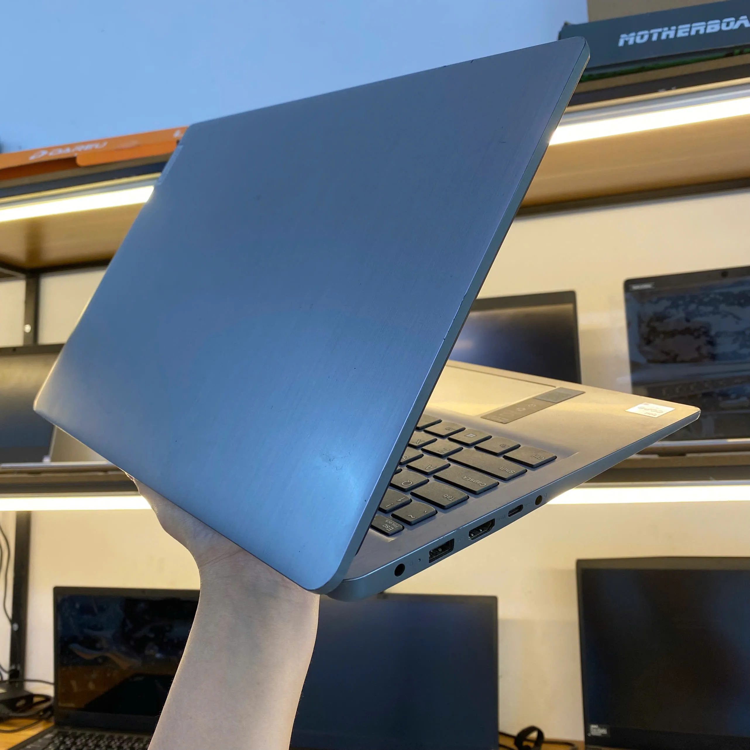 Lenovo ideapad Slim 3 core i5-1135G7/Ram 8GB/SSD 512GB