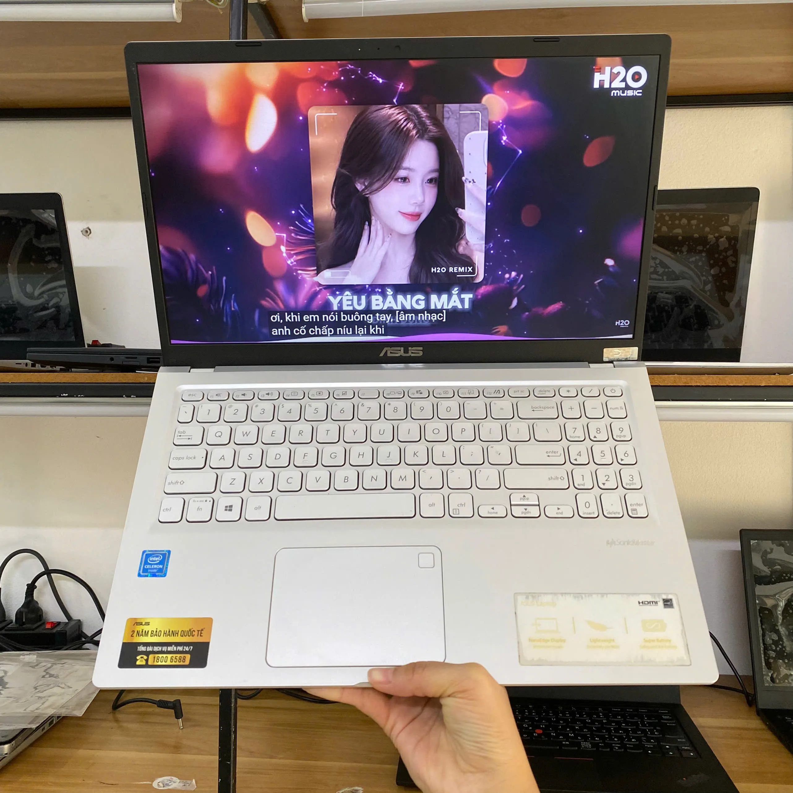 Asus Vivobook X515 Celoron N4020