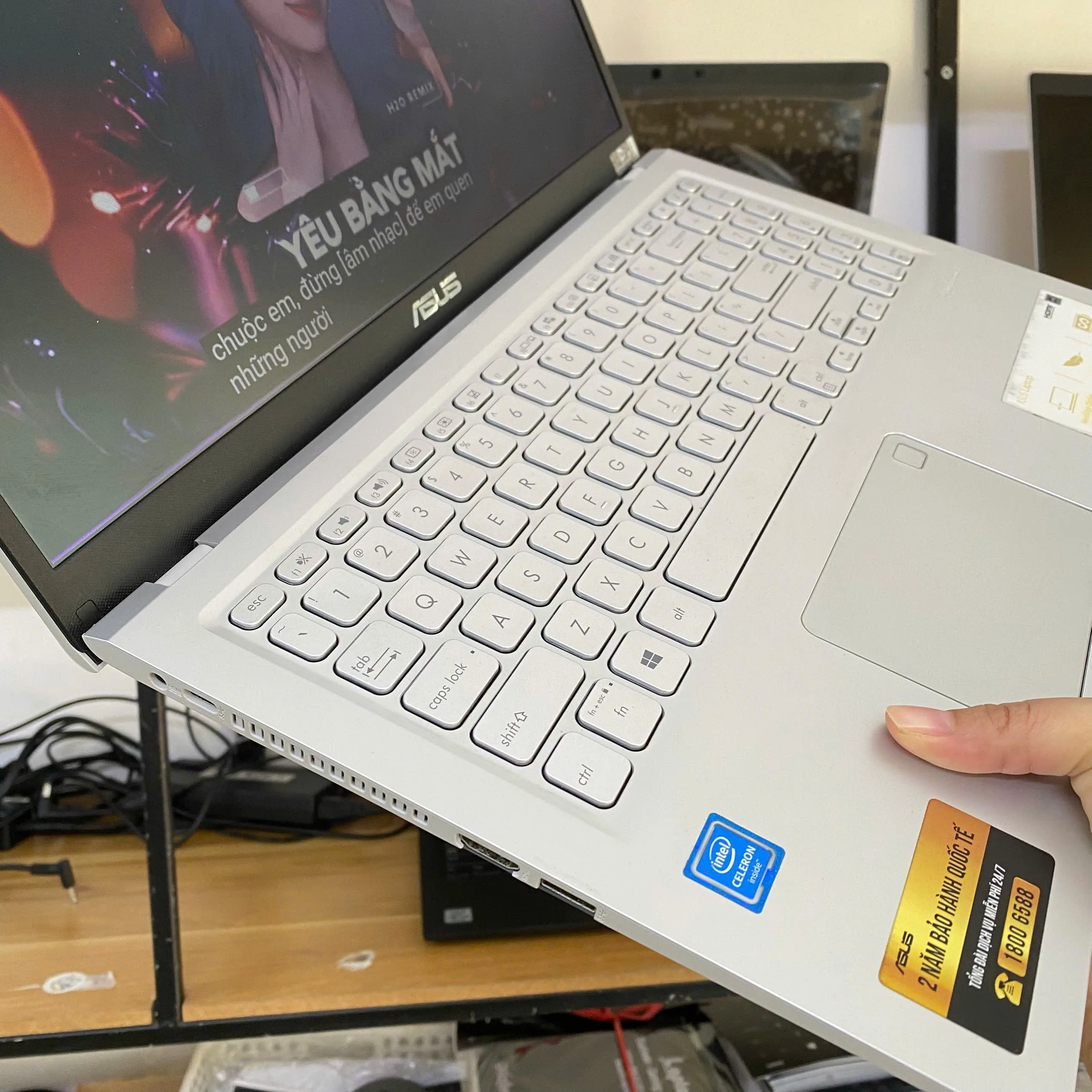 Asus Vivobook X515 Celoron N4020