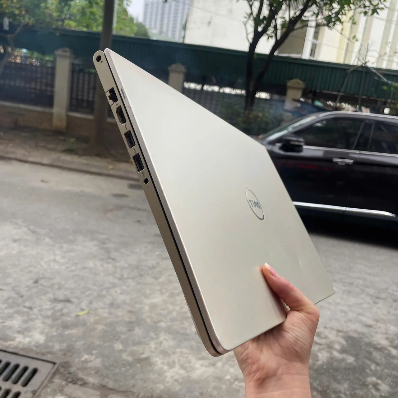 Dell Vostro 5568 Core i7-7500u/ Ram 4GB/ SSD 128GB/ Màn 15.6" FHD