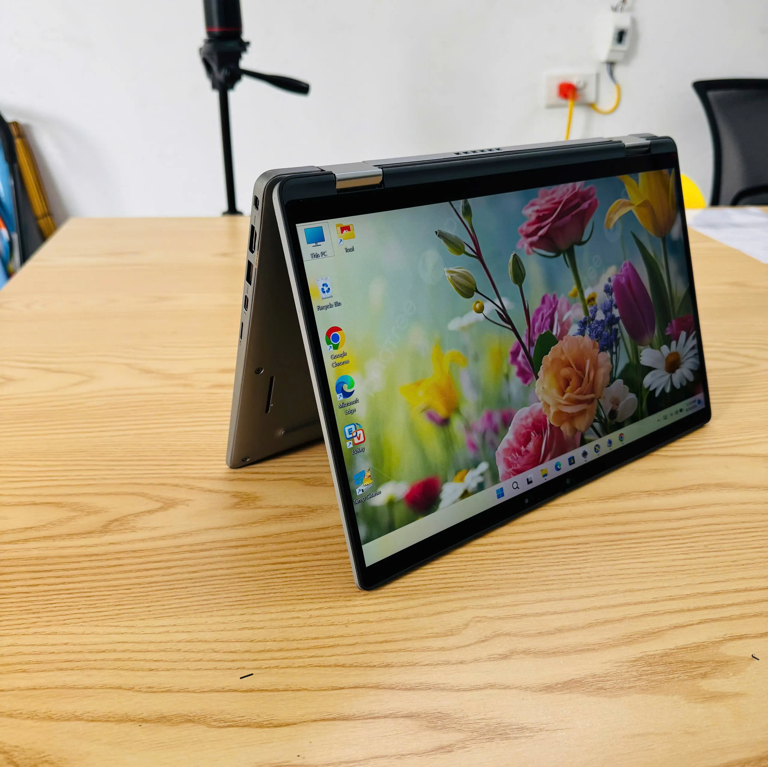 Dell Latitude 7420 2-in-1 core i5-1145G7 Ram 16GB SSD 512GB màn 14"cảm ứng
