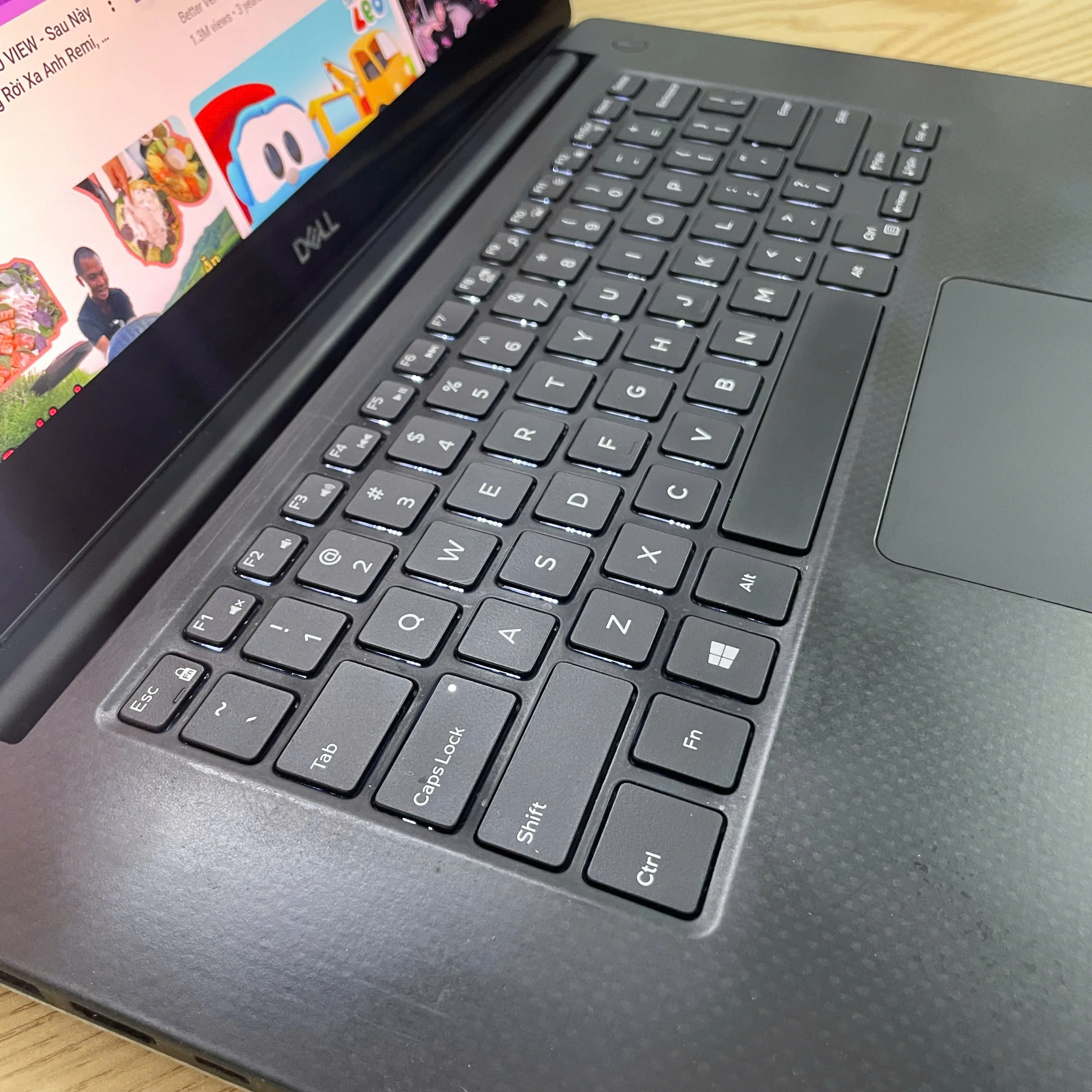 Dell Precision 5540 core i7-1355U Ram 16GB SSD 512GB màn 15.6"