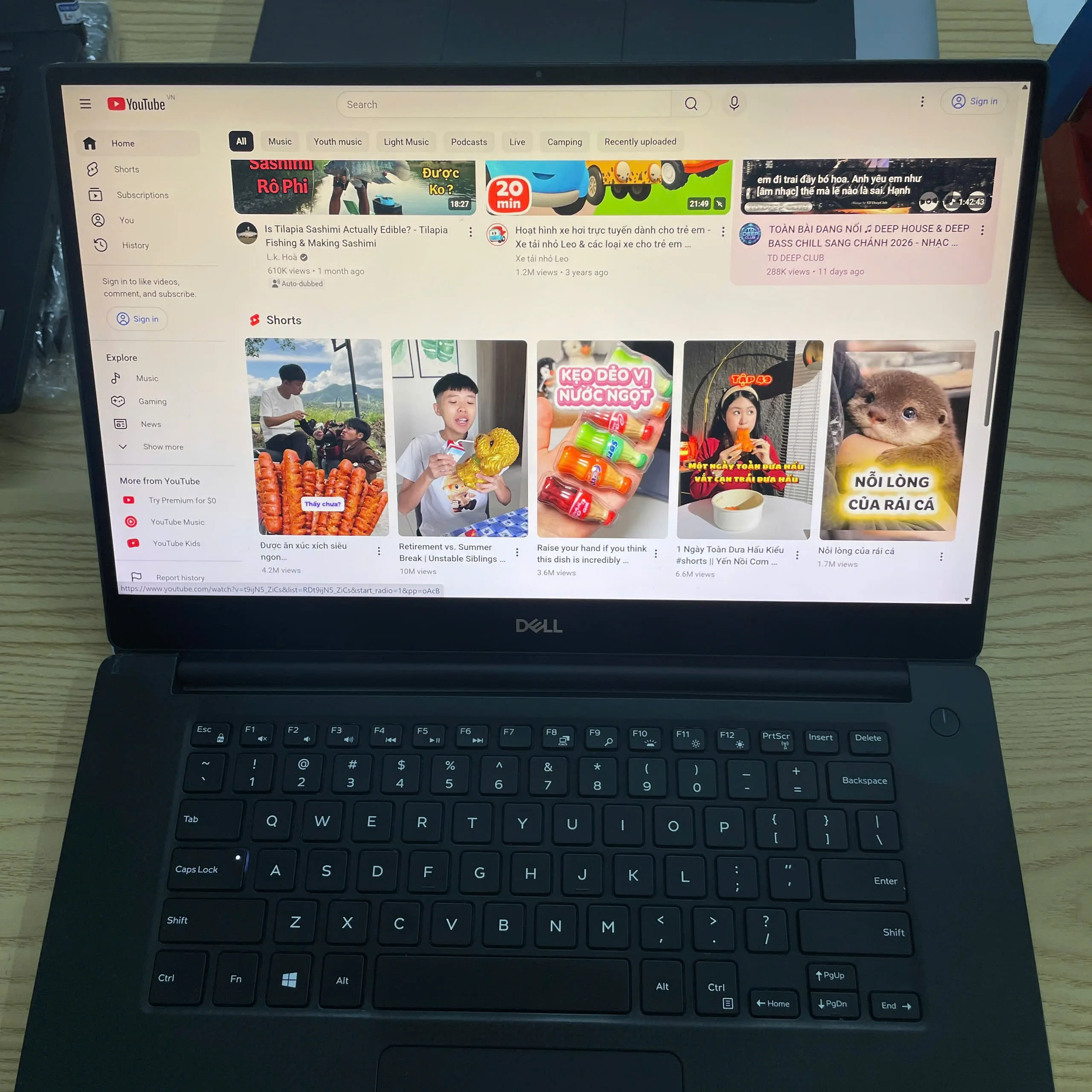 Dell Precision 5540 core i7-1355U Ram 16GB SSD 512GB màn 15.6"
