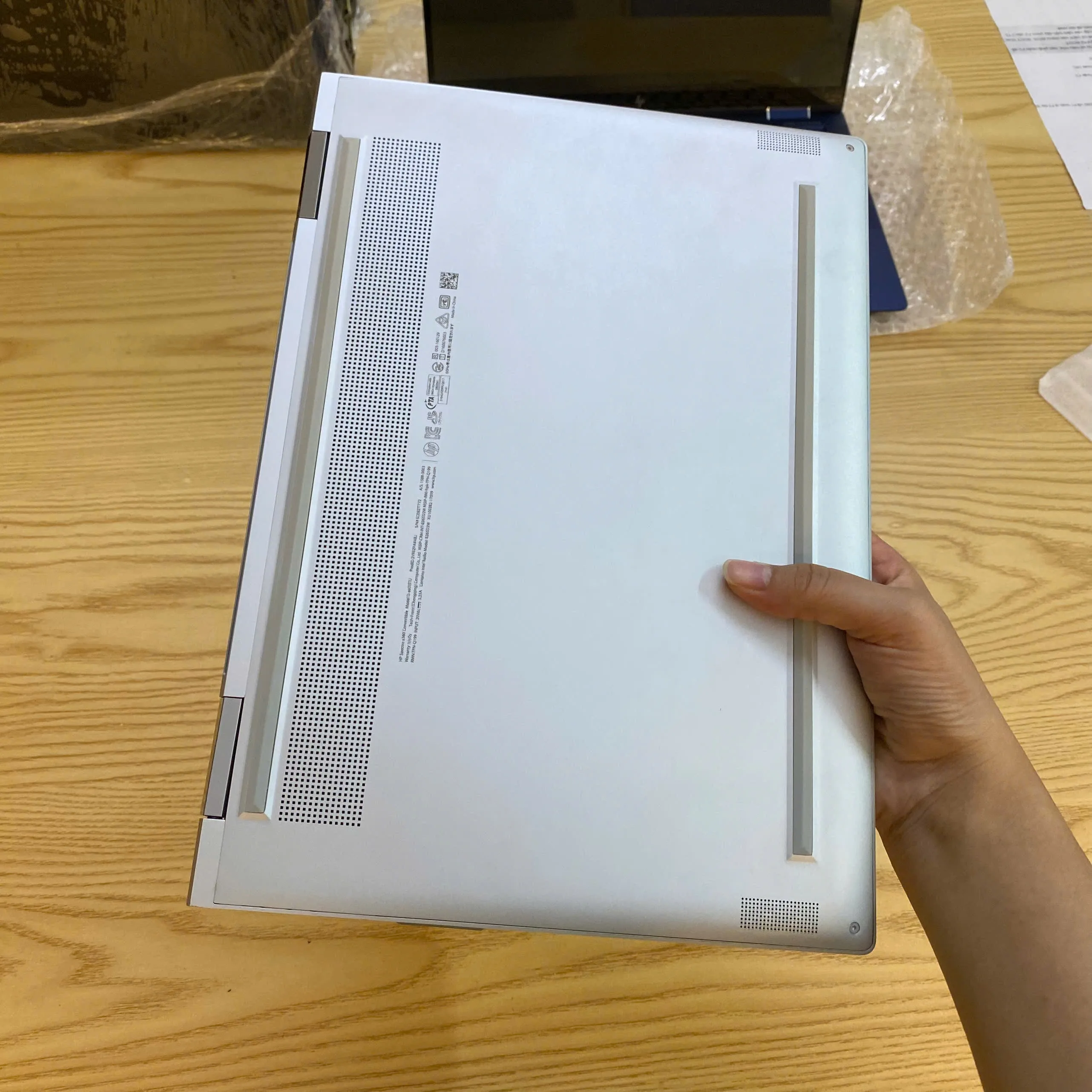 HP Spectre X360 core i7-8550u/Ram 16GB/SSD 512GB/touch gập 360 - 8