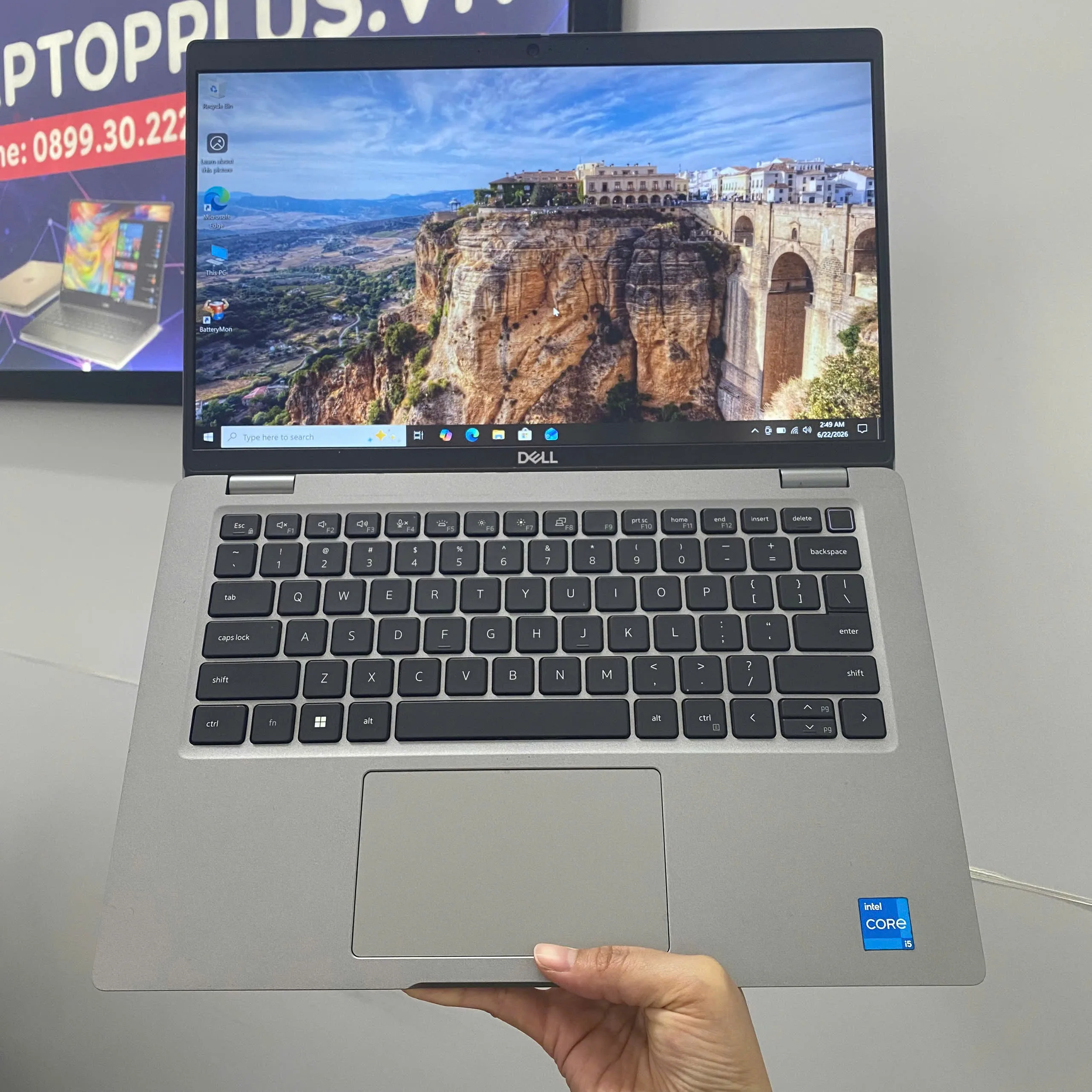 Dell Latitude 5420 core i5-1135G7 ram 8gb ssd 256/Màn hình 14"
